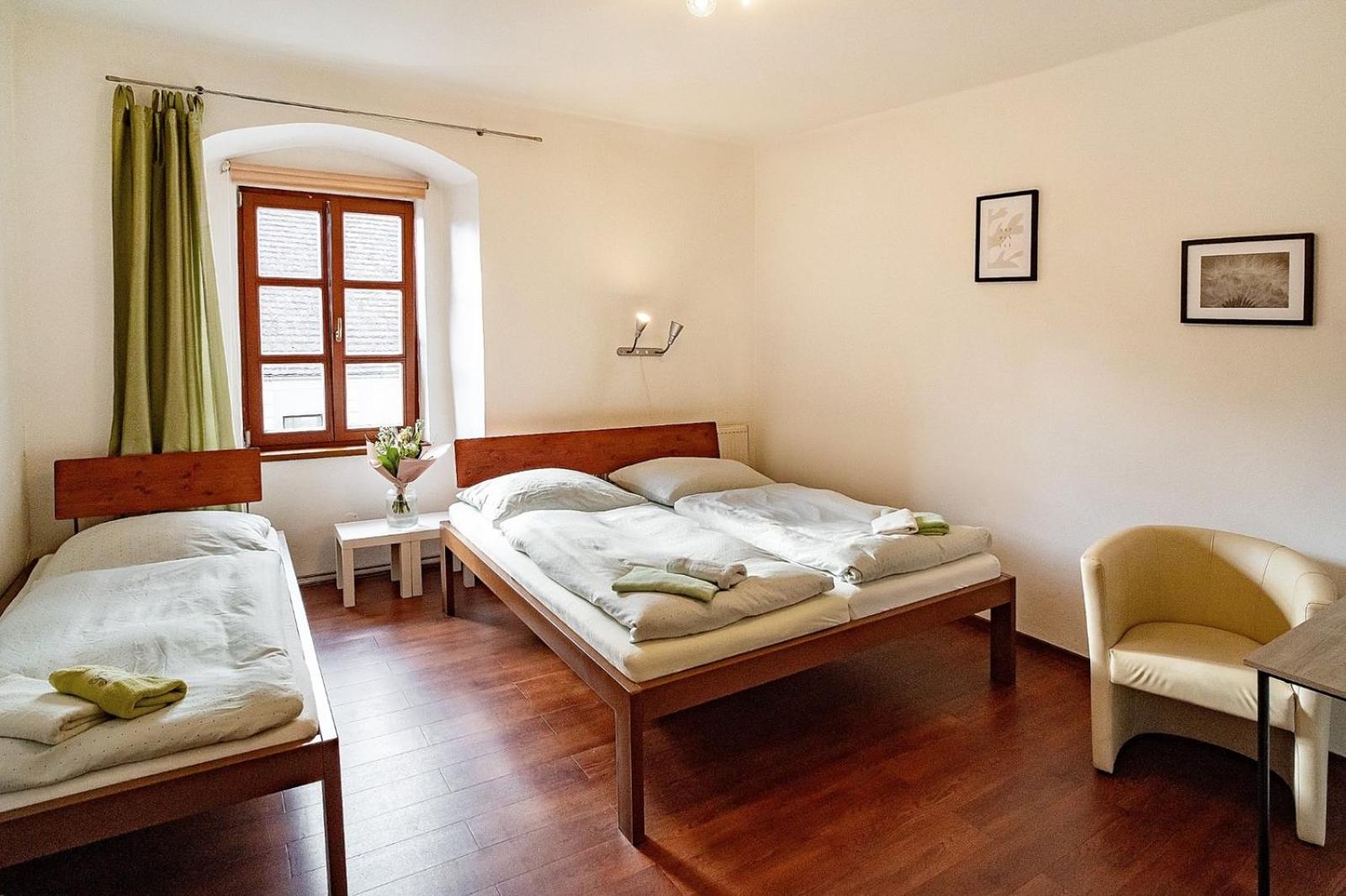 Standard Triple Room - Photo 1