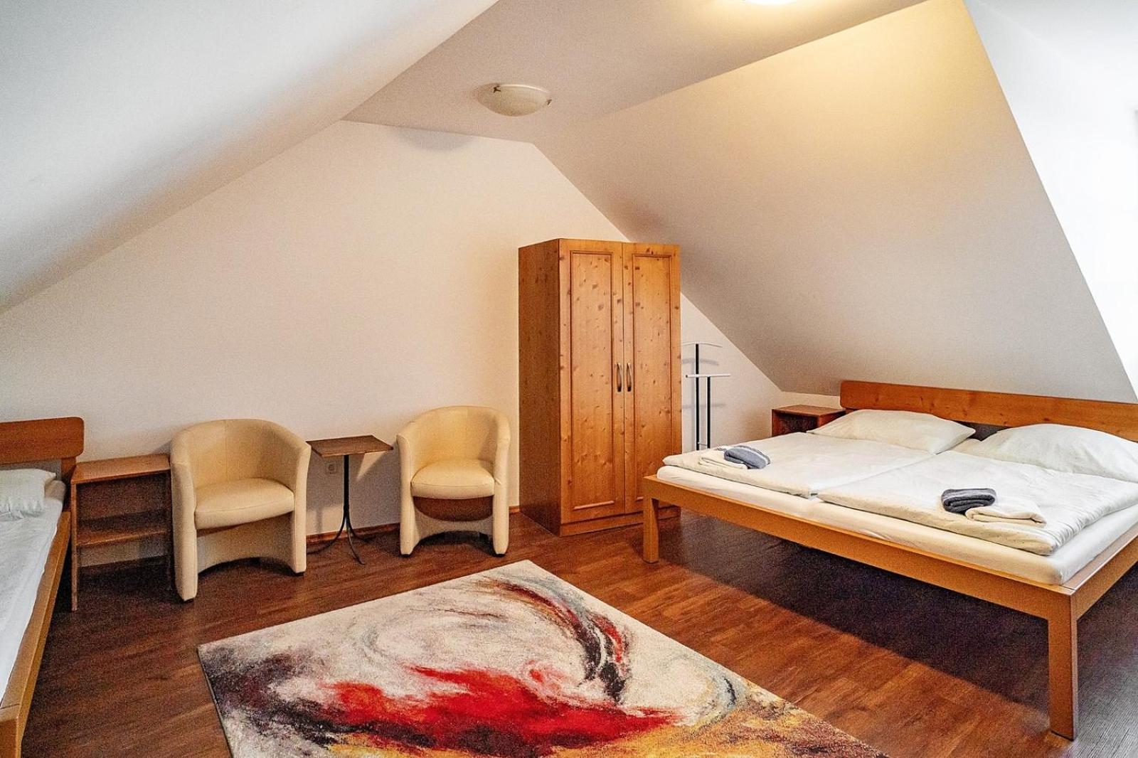 Quadruple Room - Photo 2