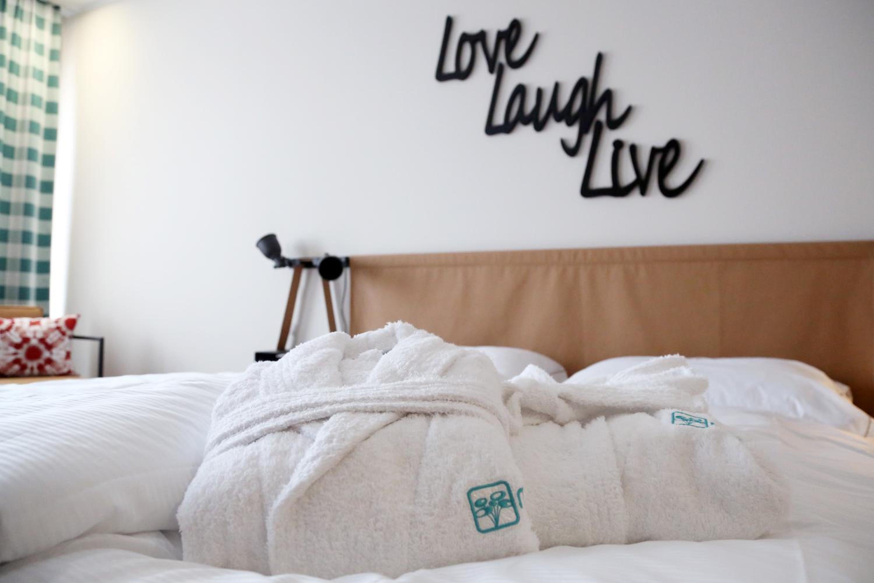 Premium Room  - Photo 8