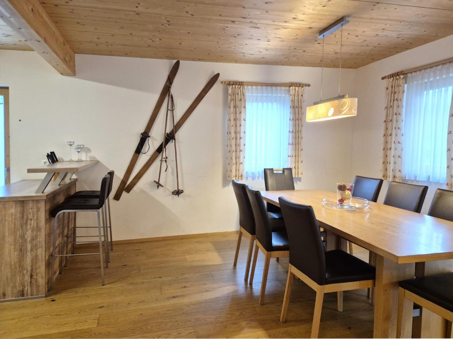 Four-Bedroom Vacation Home photo 1