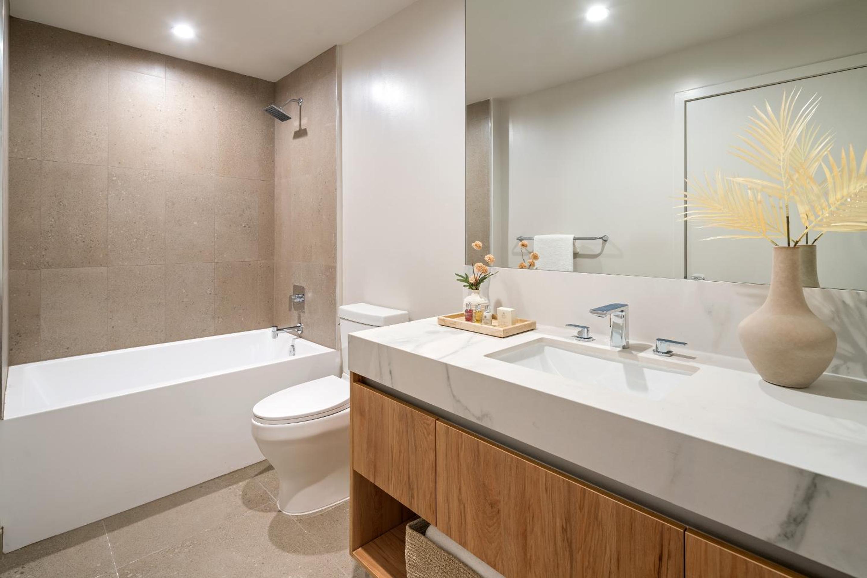 Deluxe Two Bedroom King Suite