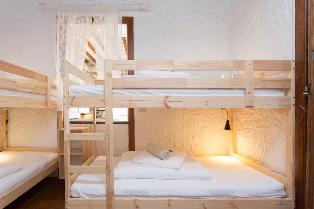Mixed Dormitory Room photo 3