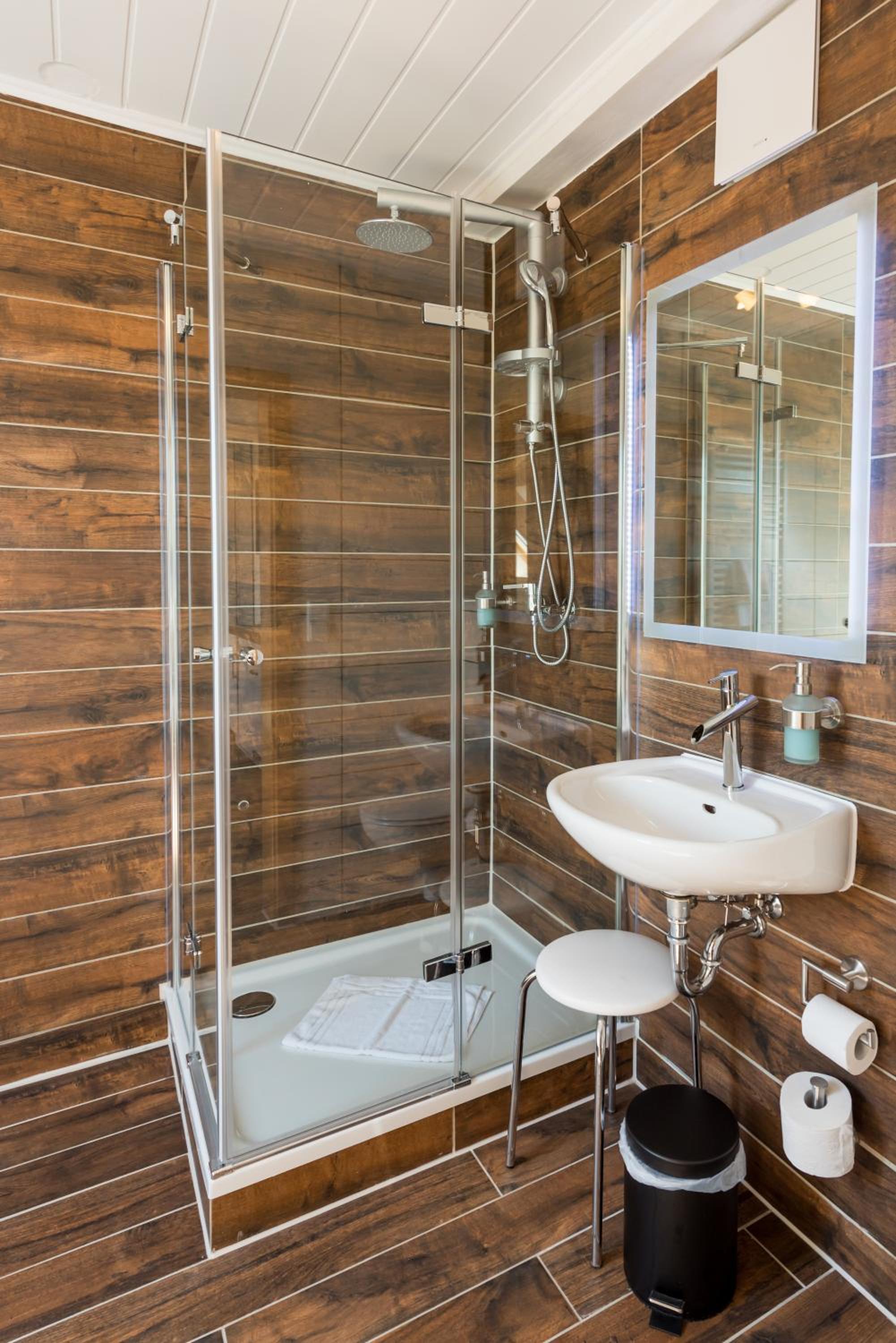 Standard Apartment - Photo 7