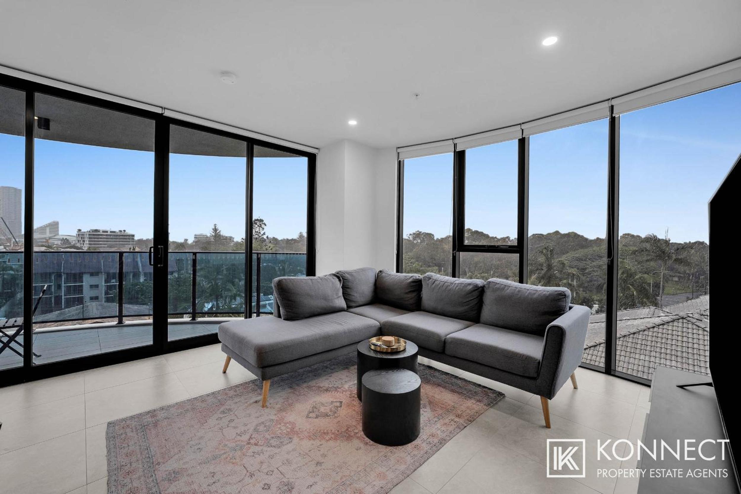 Lv4 Luxury 2 Bedroom APT with Skyline Views