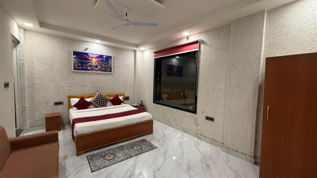 Deluxe Double or Twin Room photo 2