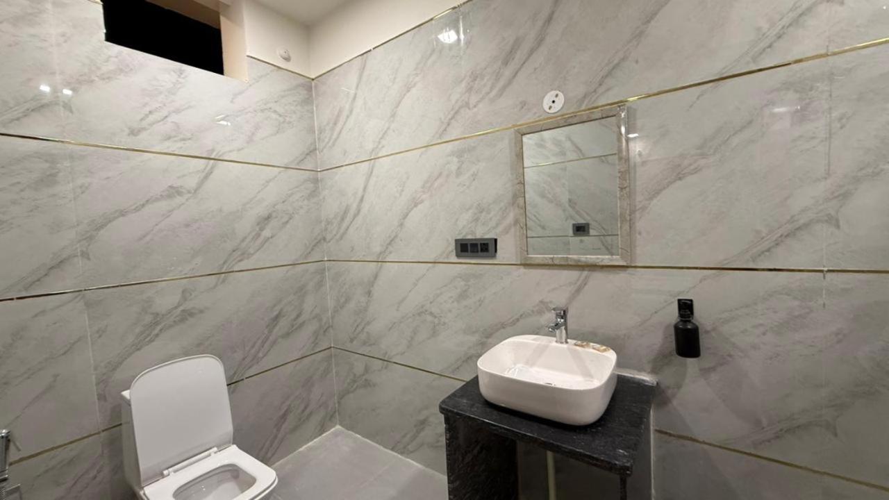 Deluxe Double or Twin Room photo 3