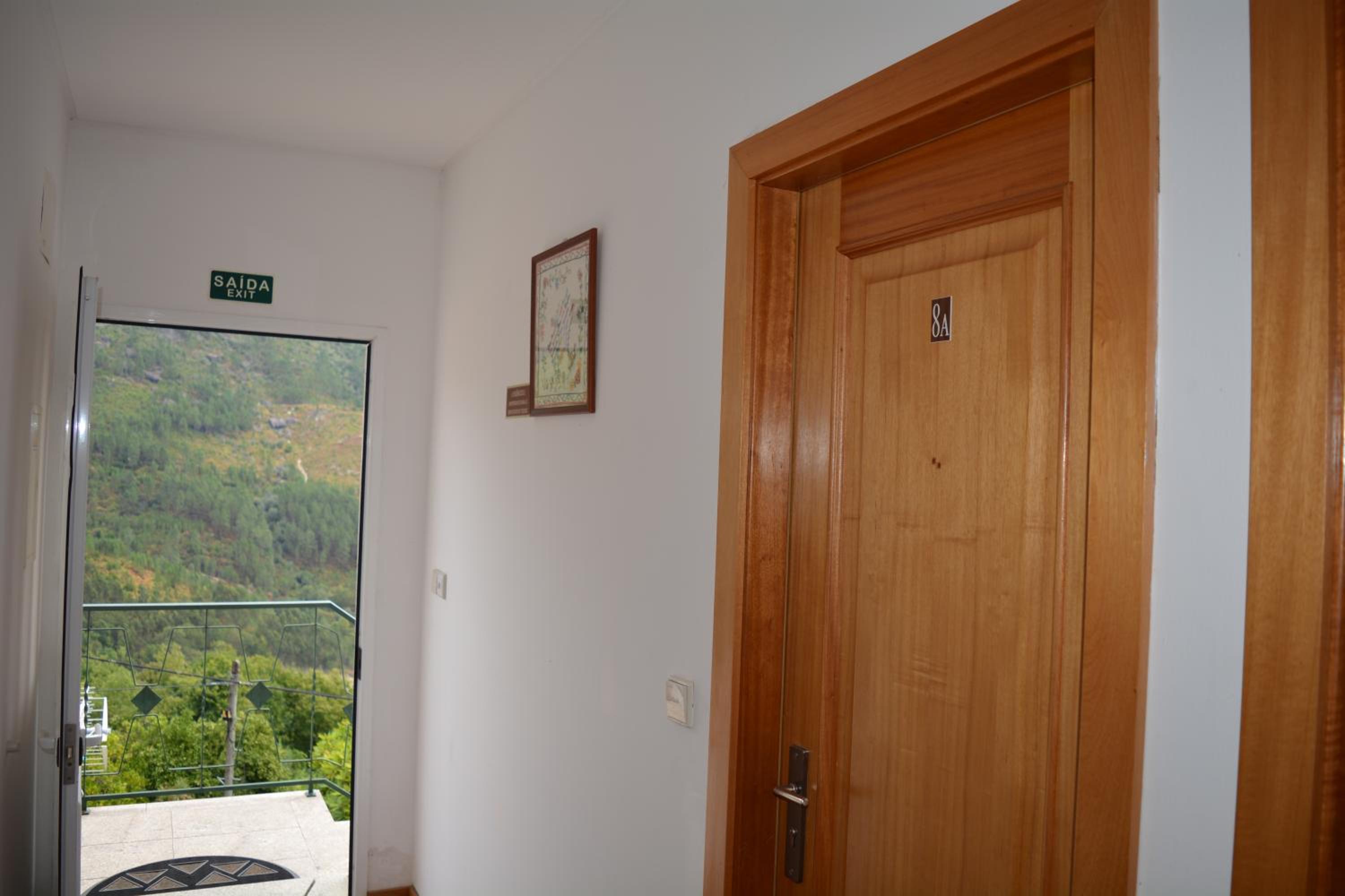 Double Room with External Private Bathroom