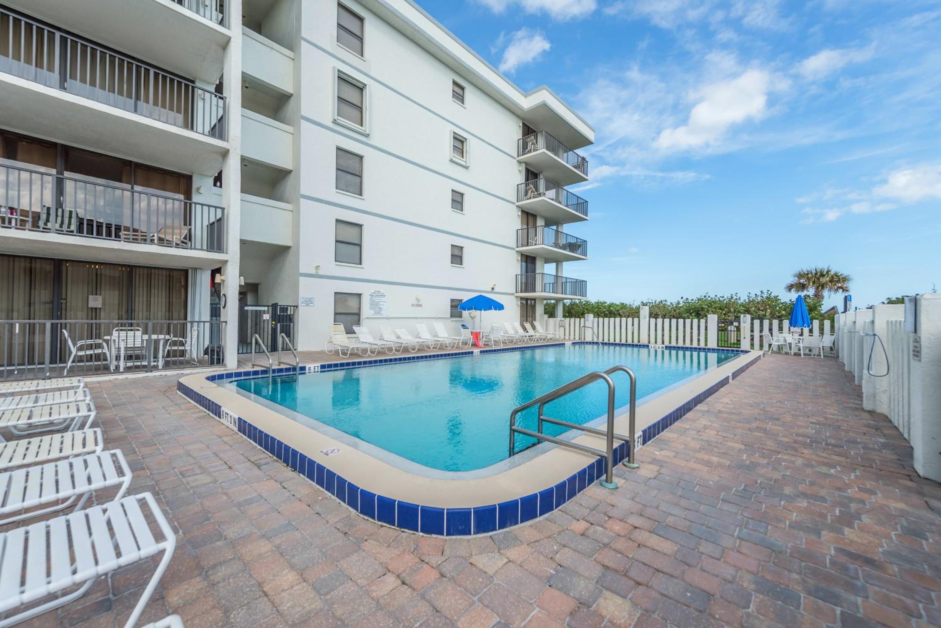 Two-Bedroom Apartment - Ground Floor Walkout - Unit 107