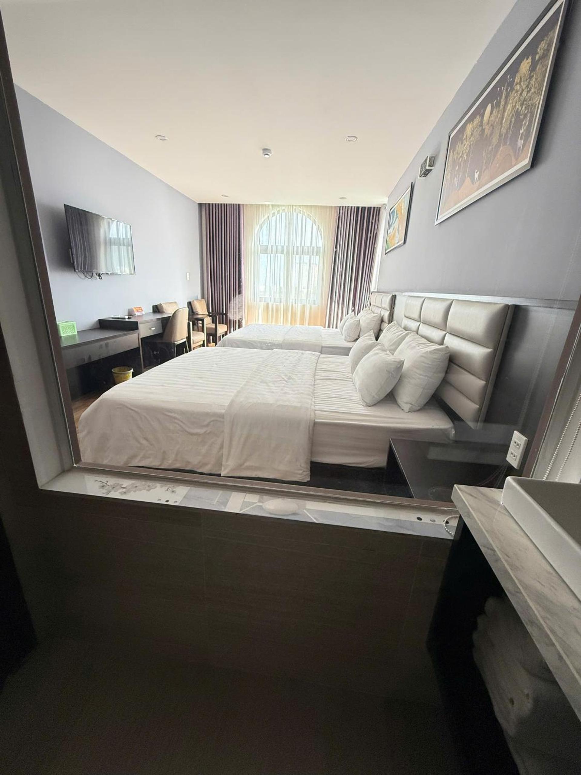 Deluxe Family Room - Photo 6