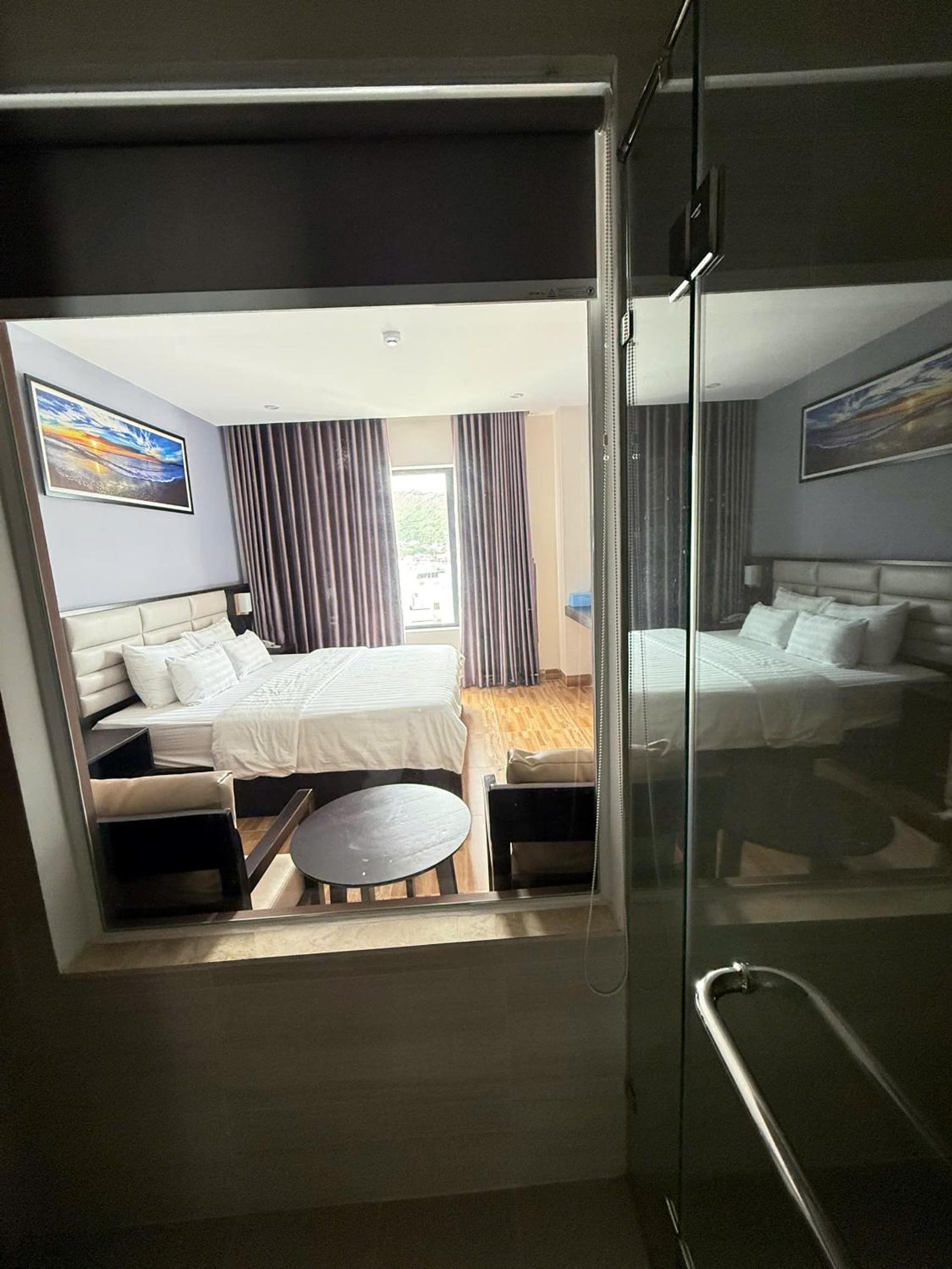 Deluxe Double Room - Photo 8