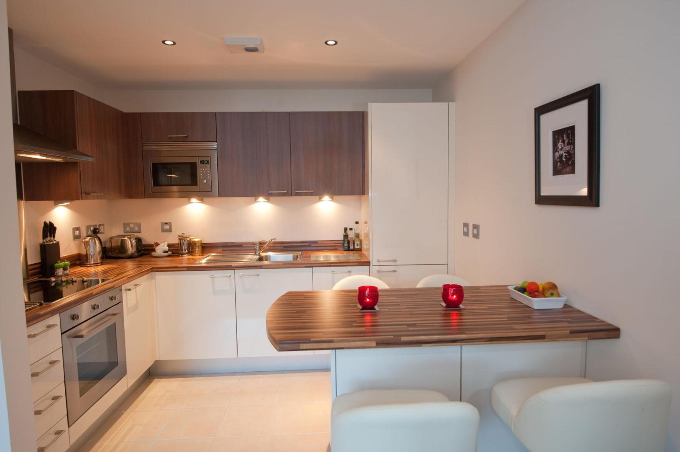 One-bedroom Apartment - 103 Hutcheson Street, G1 1SN photo 2