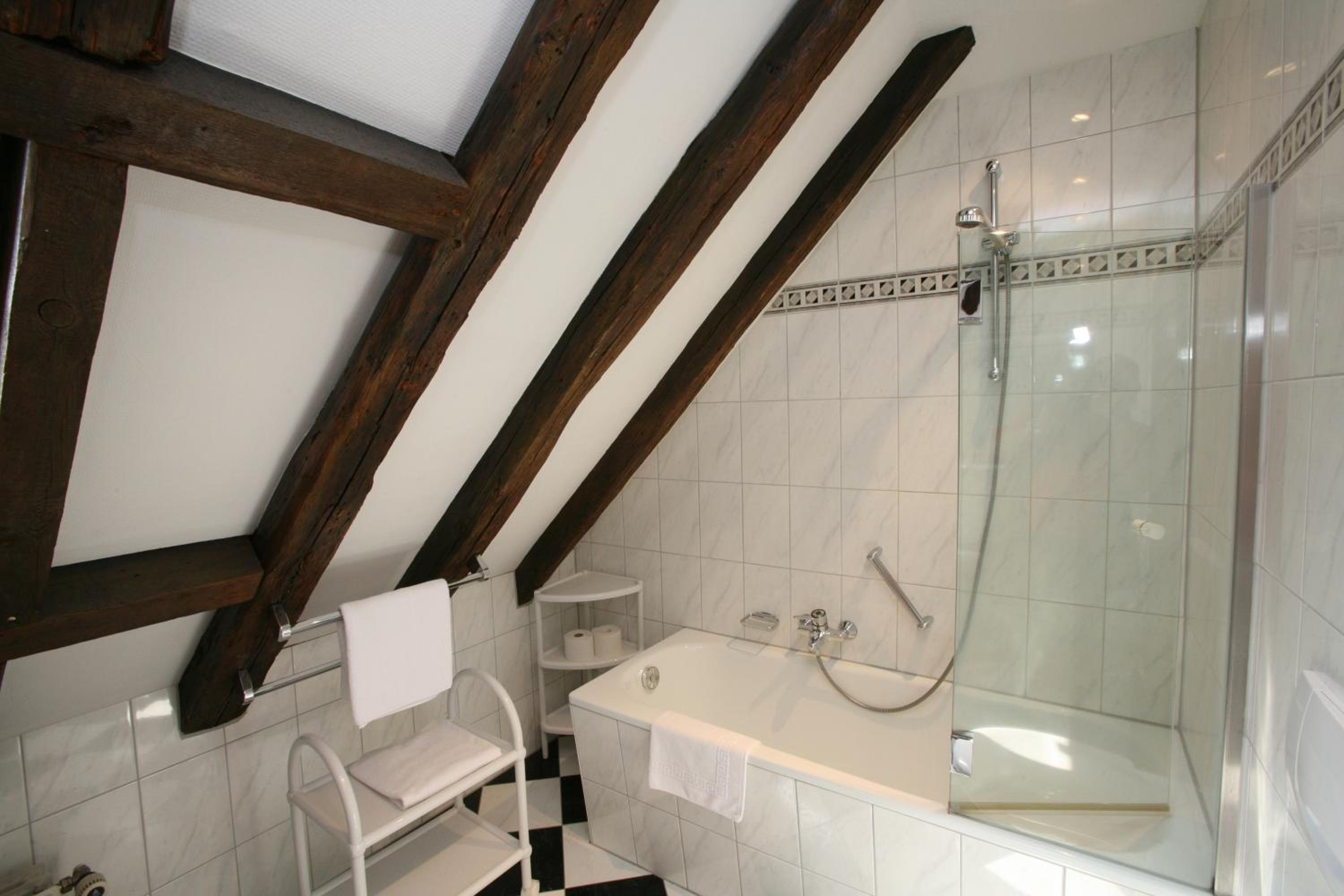 Deluxe Twin Room - Photo 7