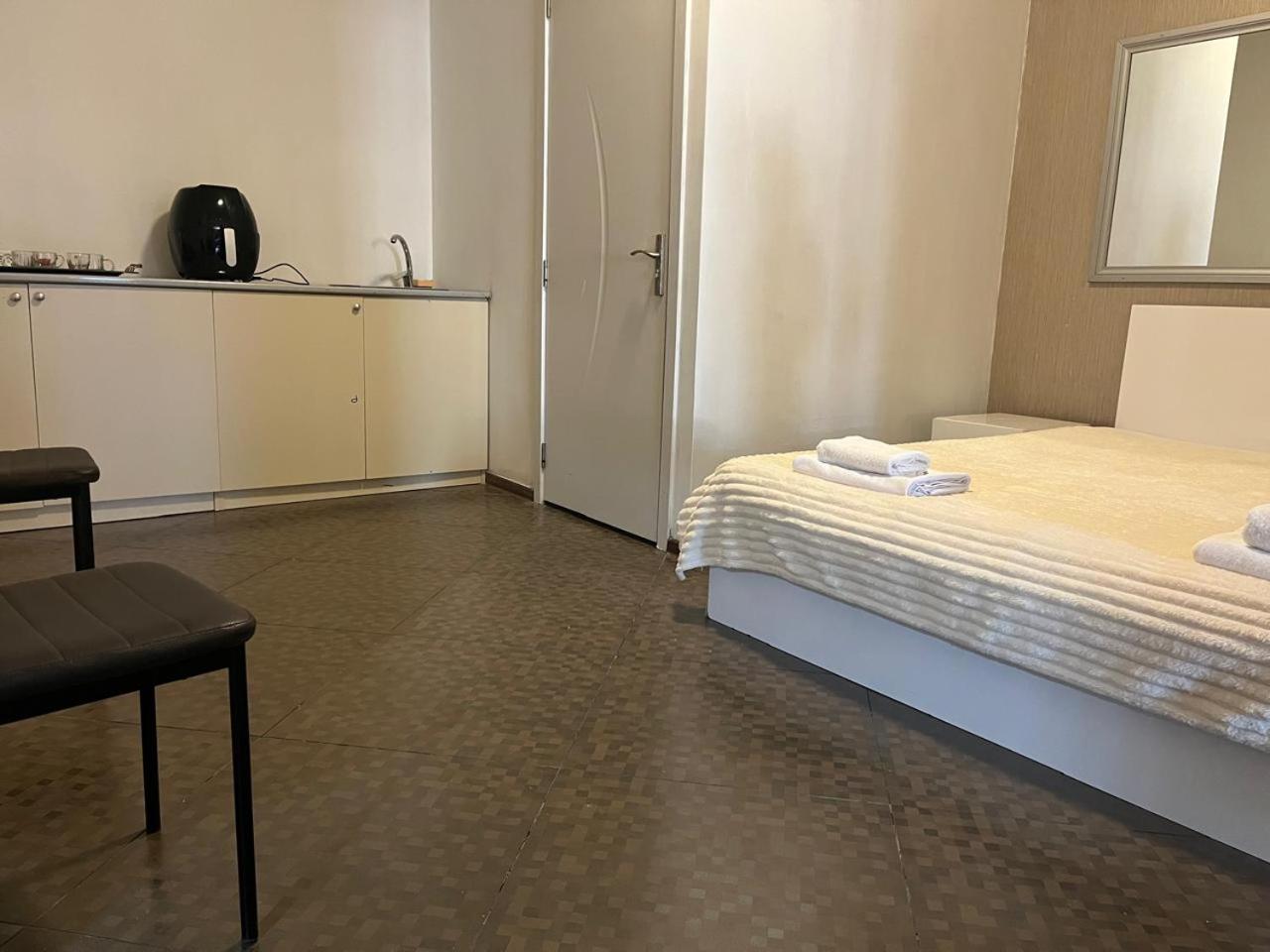 Two-Bedroom Deluxe Apartment