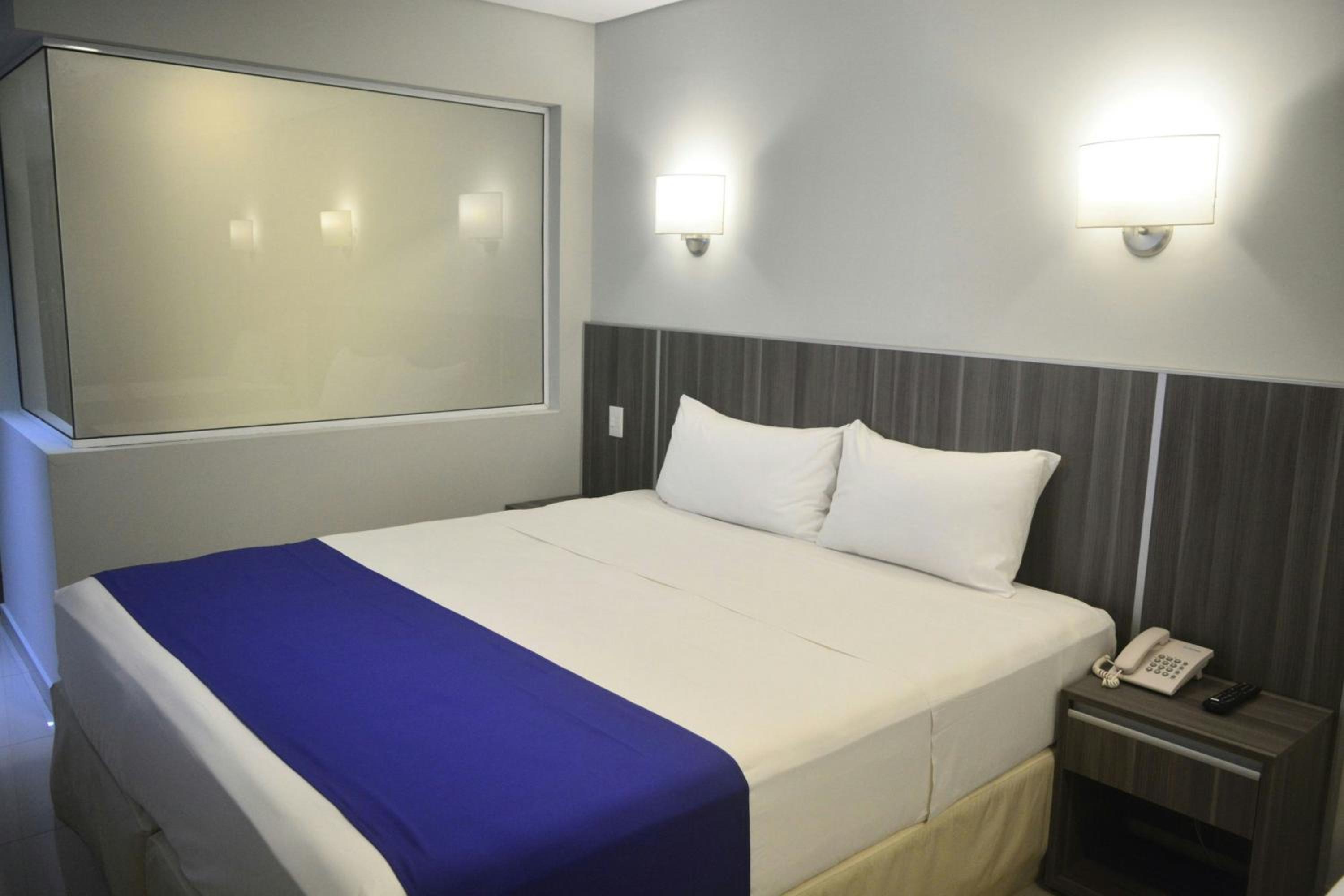 Studio Apartment with King or Twin Beds