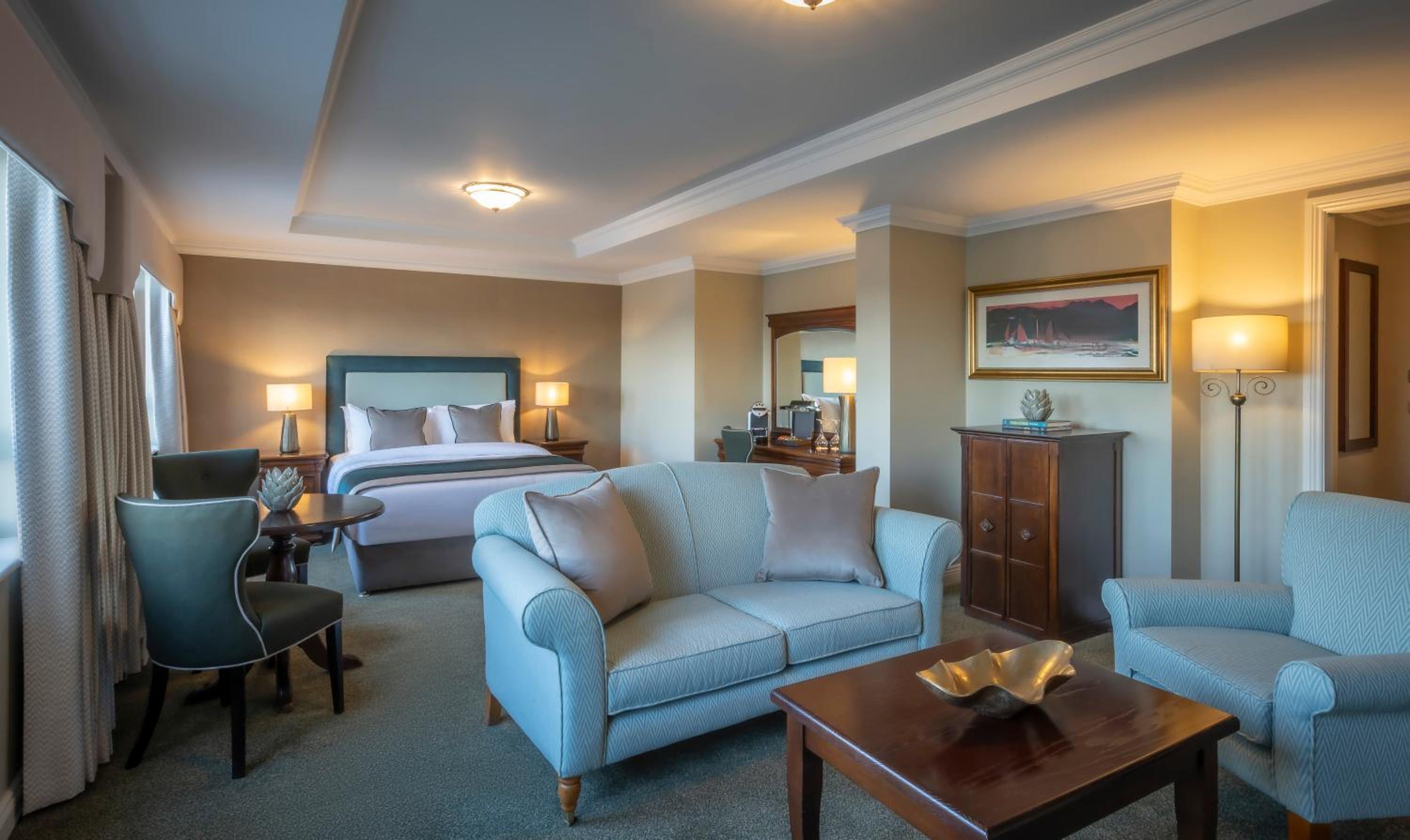 Deluxe Junior Suite