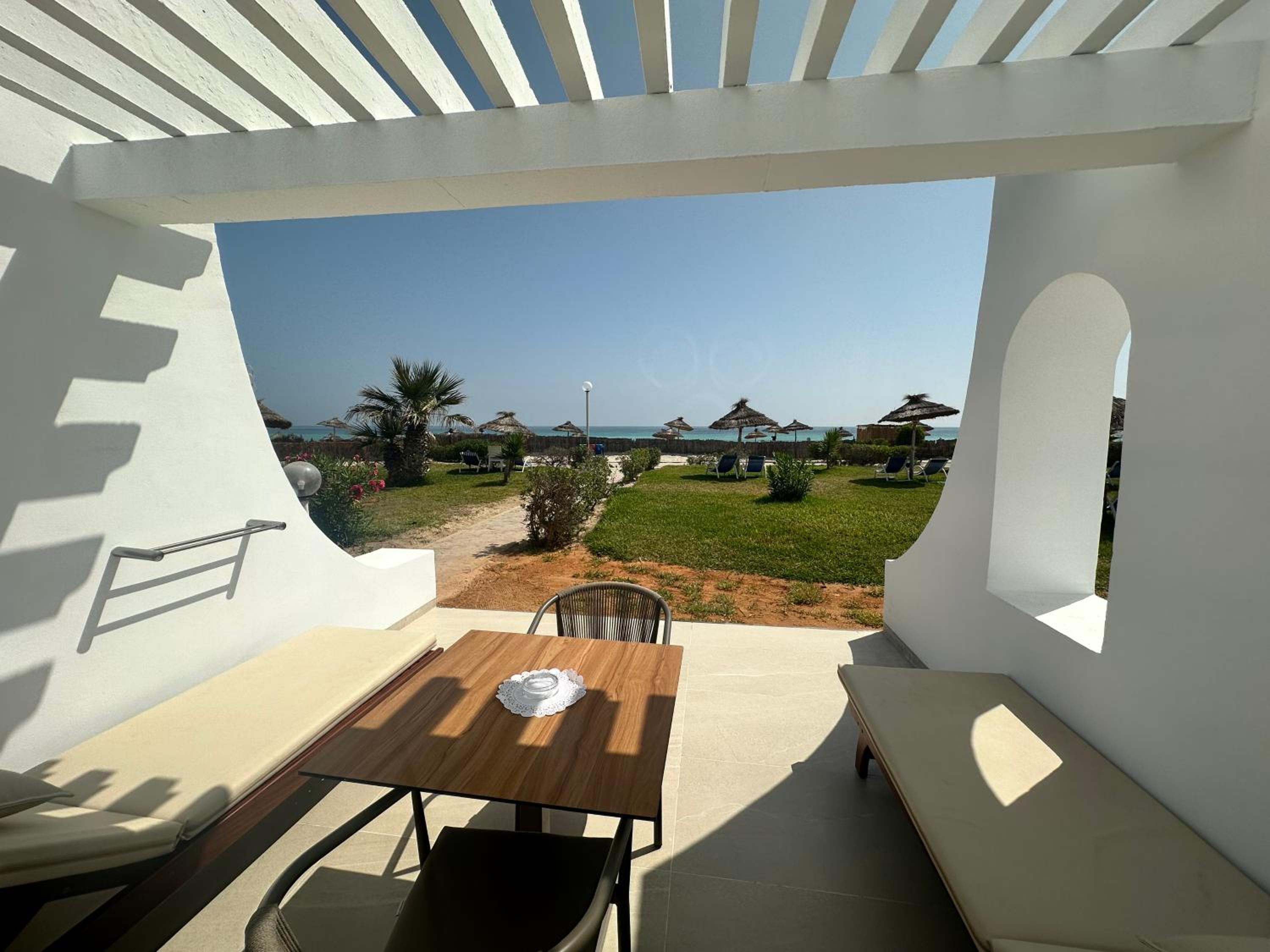 Bungalow - Beach Front