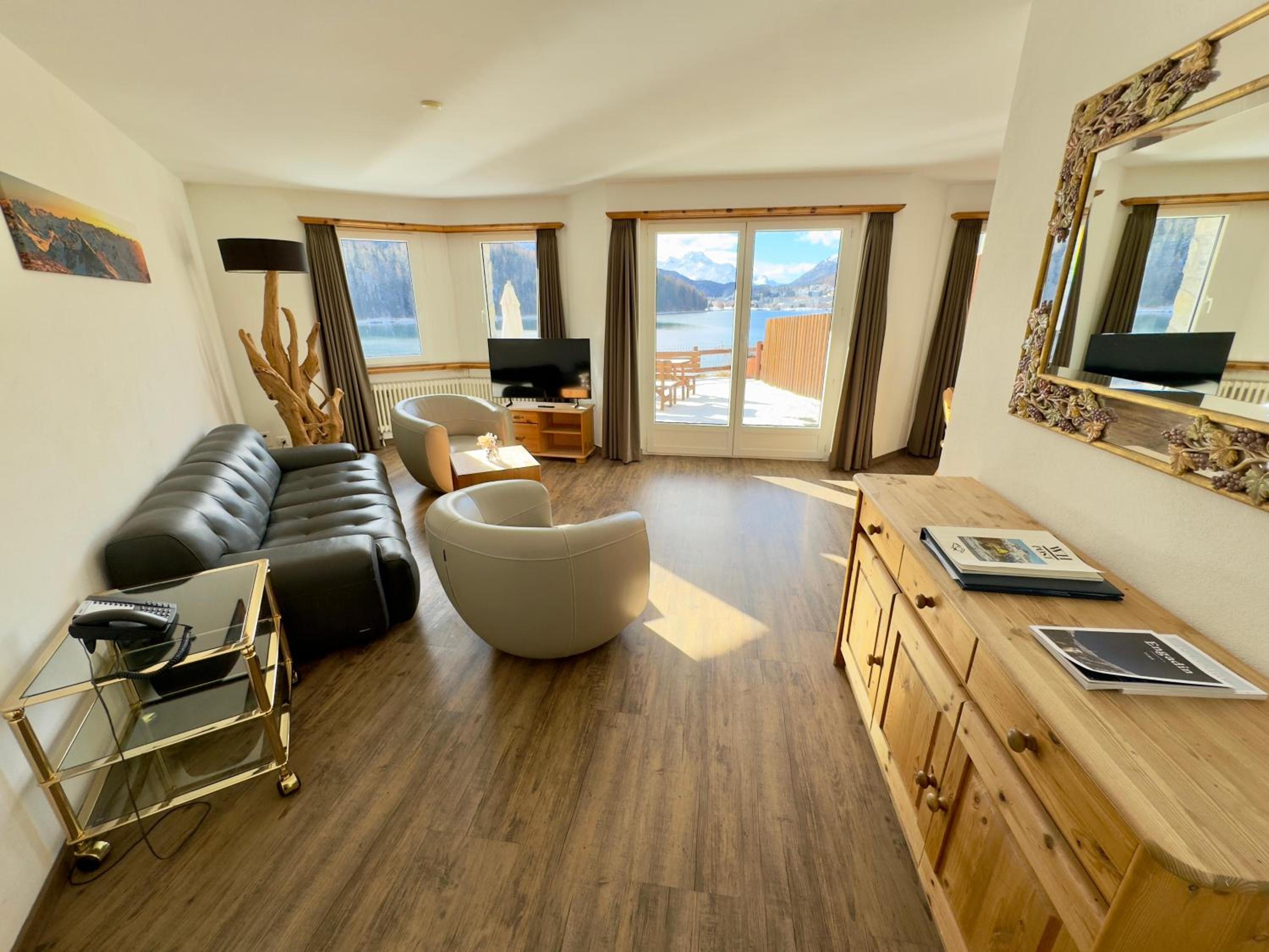 Family Suite thumbnail 6