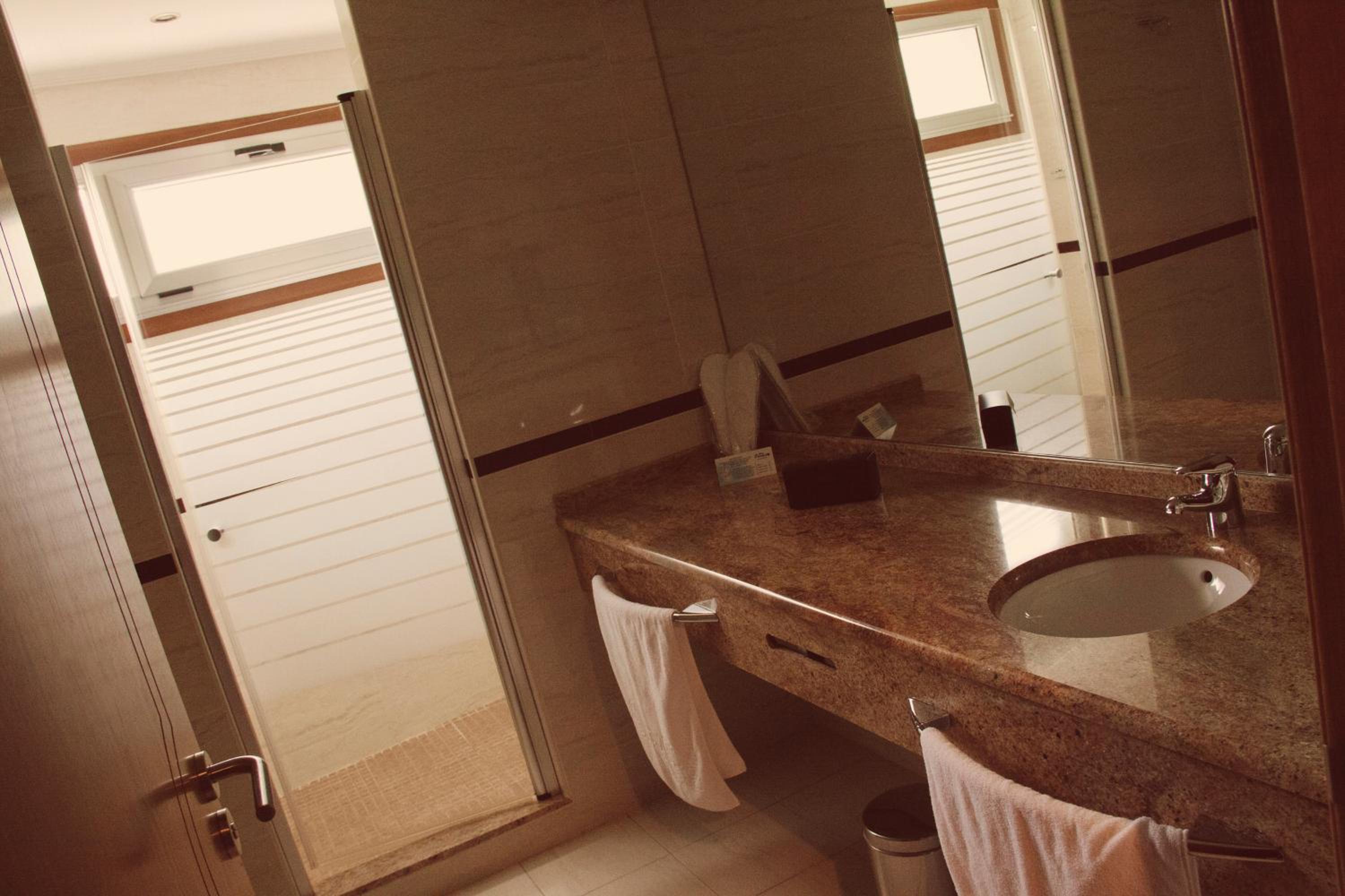 Double Room - Photo 6