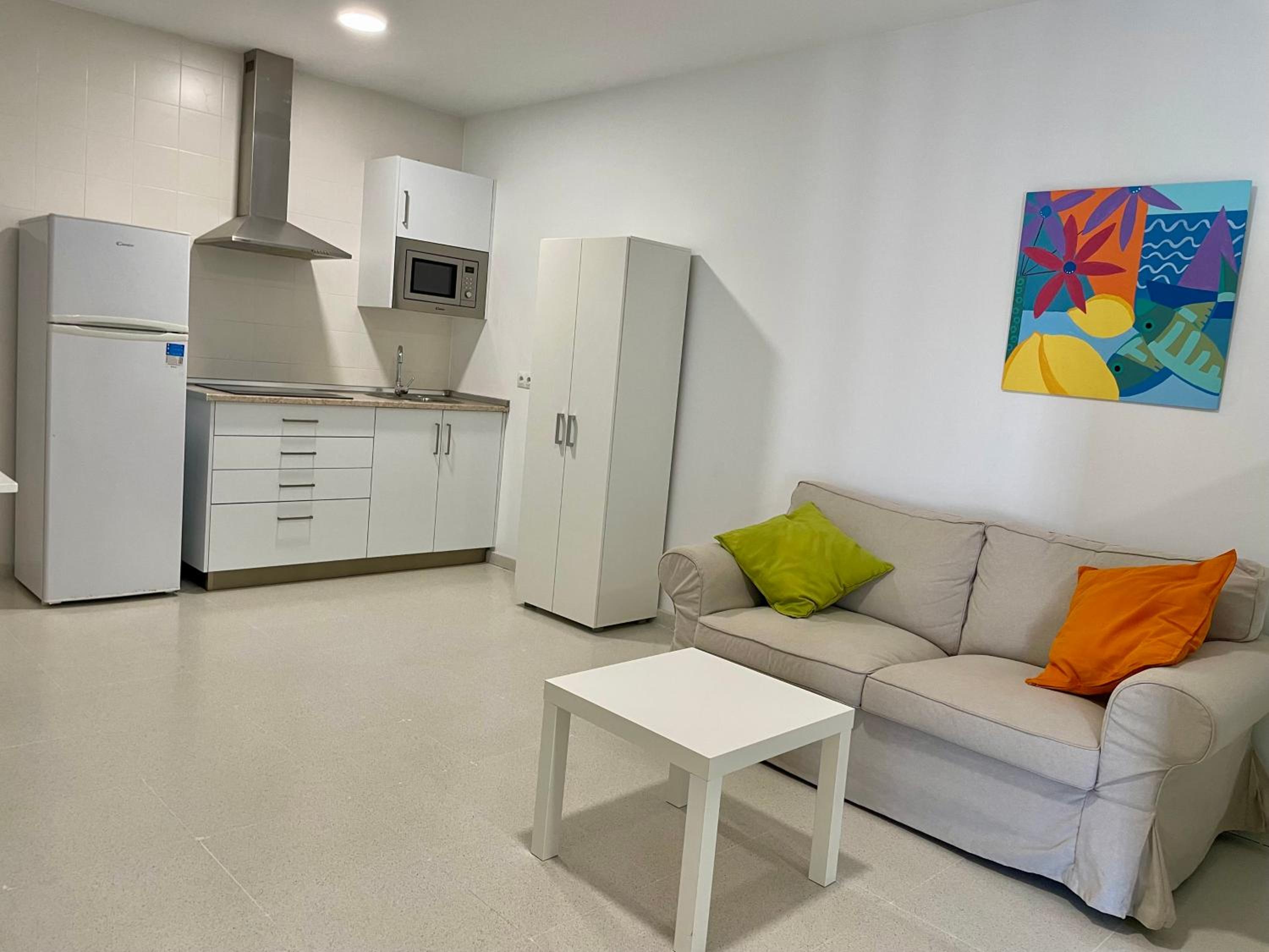Studio Apartment 205 photo 2