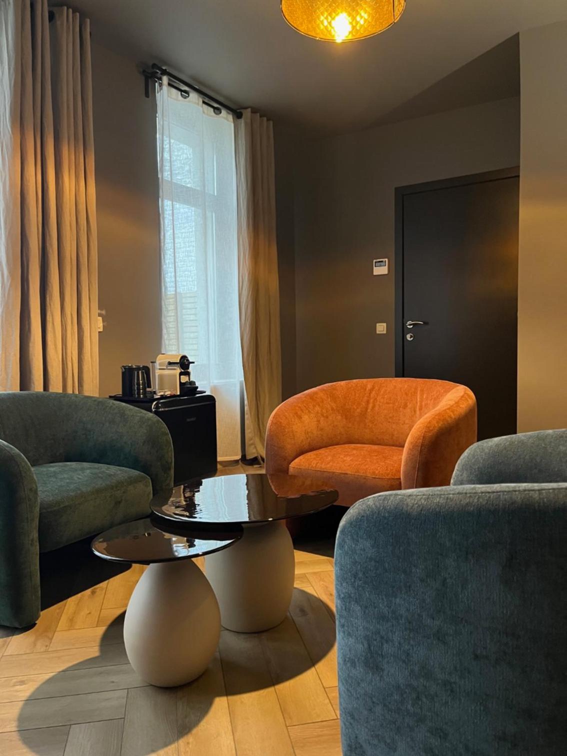 Apartment - Split Level