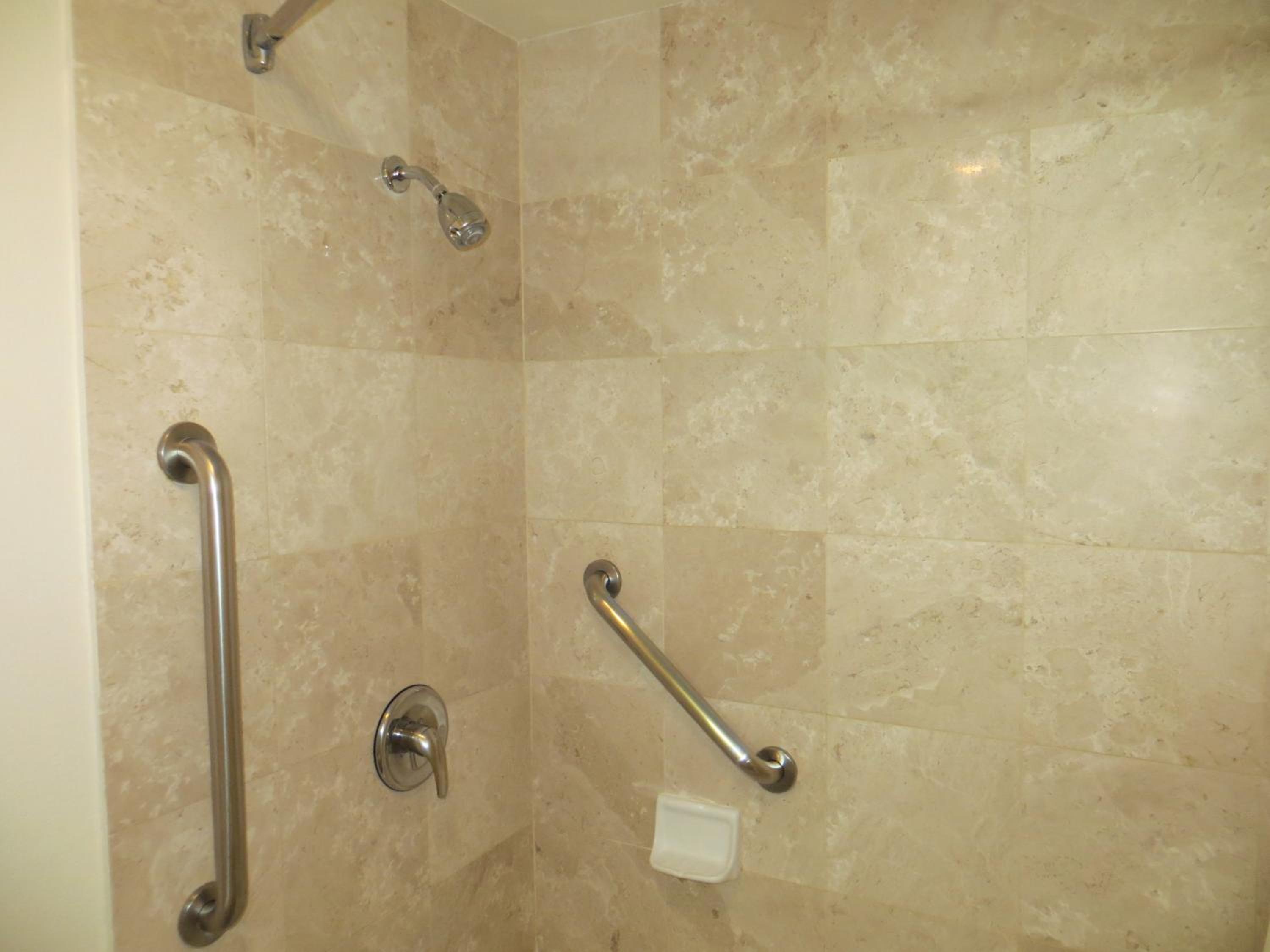 Queen Room - Photo 4