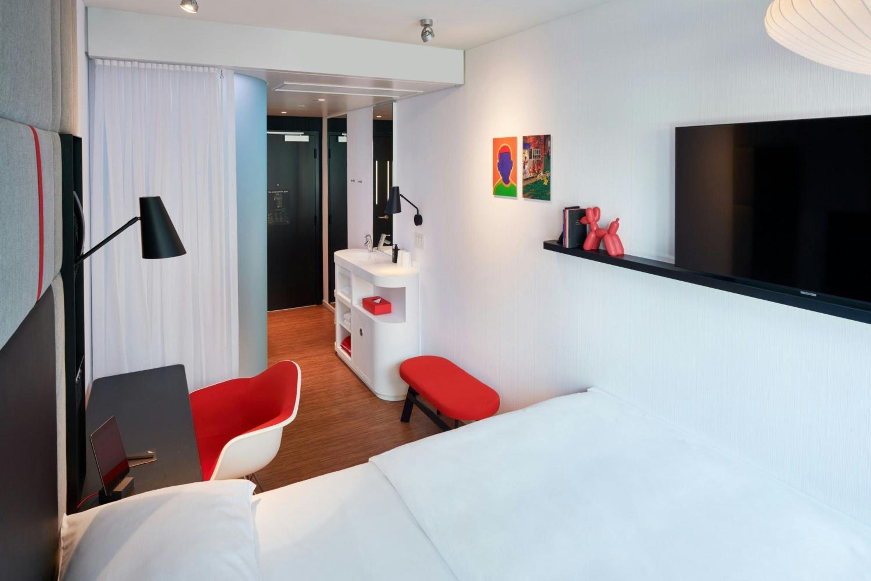 King Room - High Floor - Photo 1