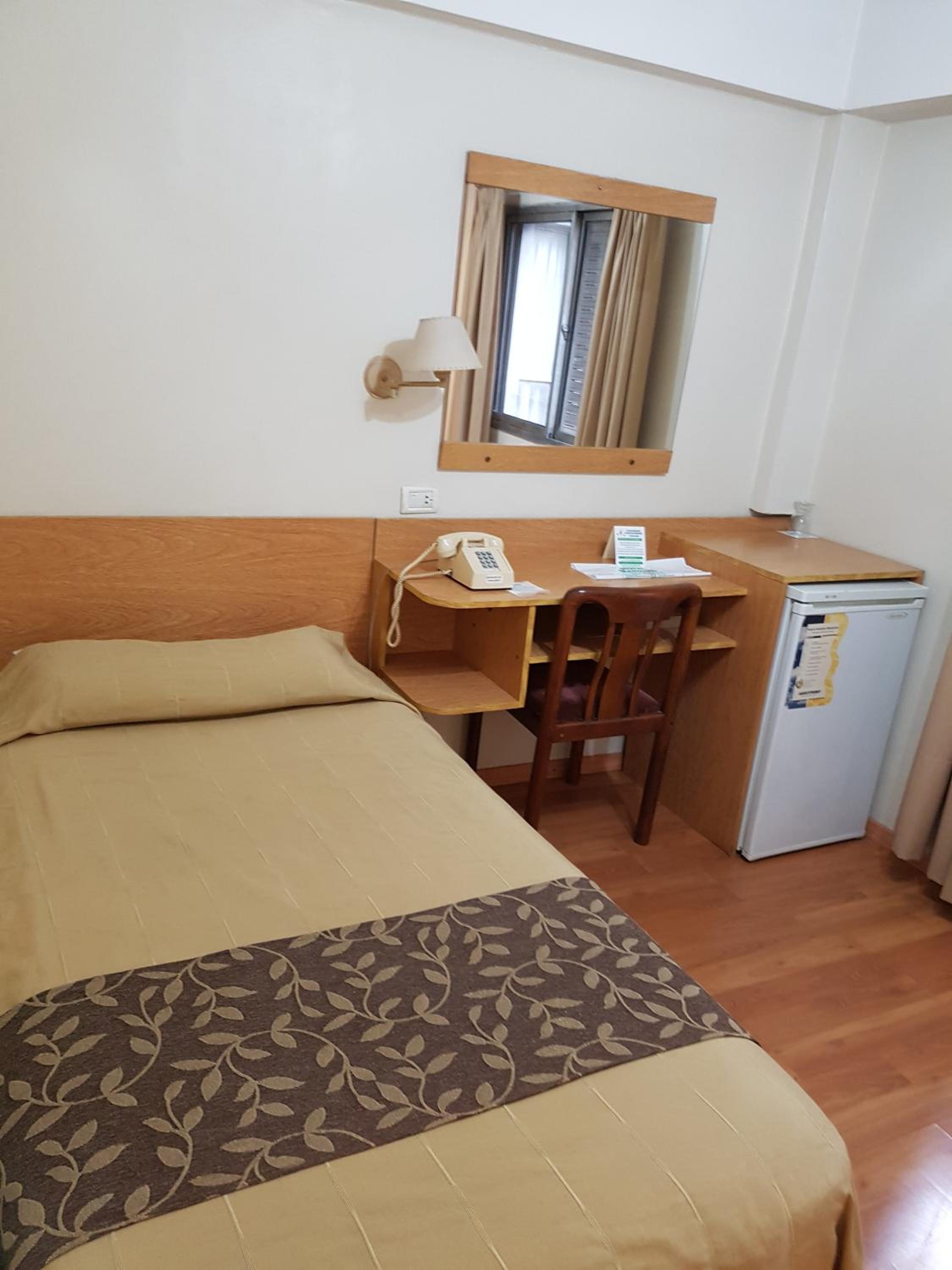 Single Room photo 3