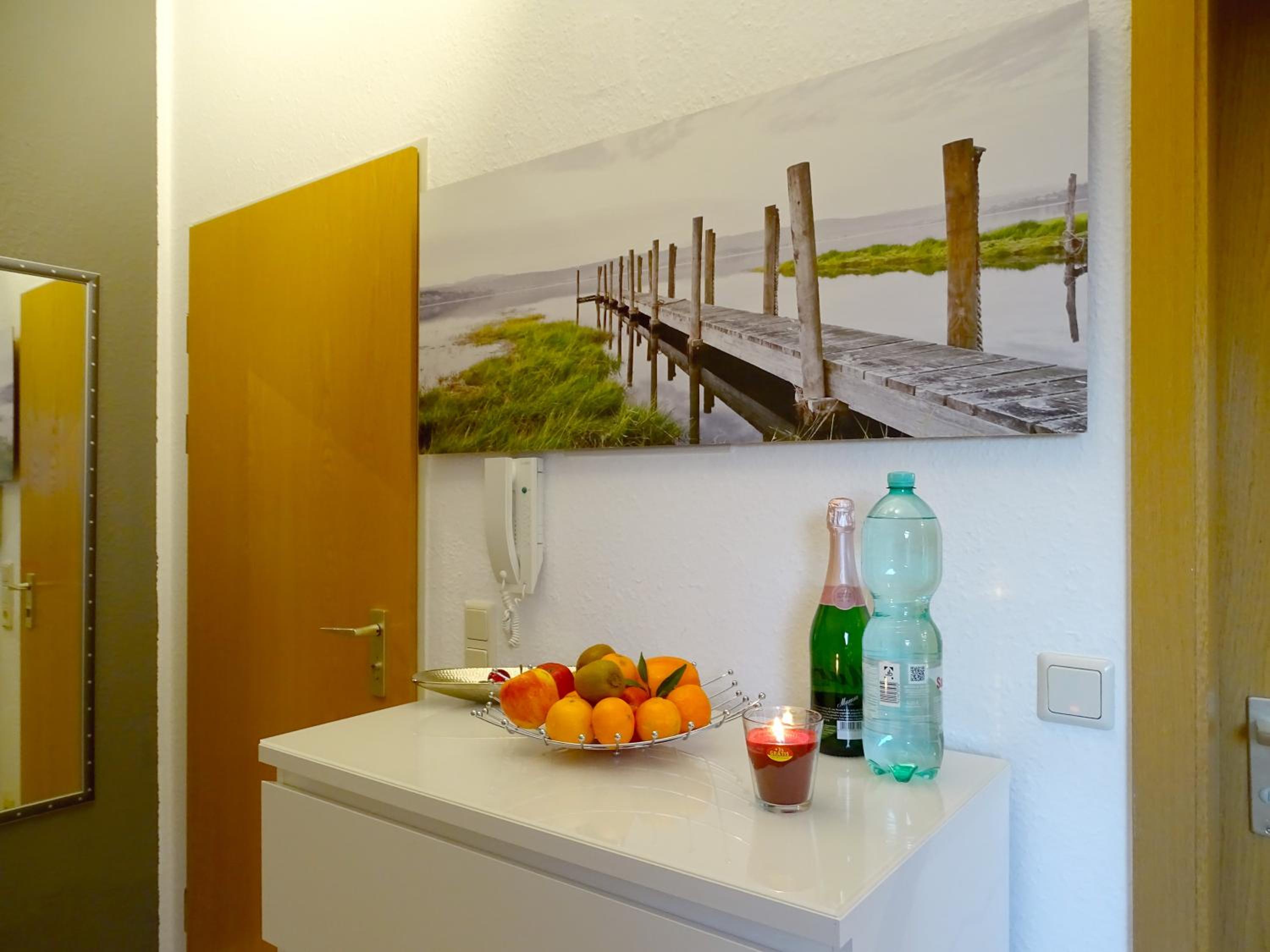 Studio Apartment - Photo 27