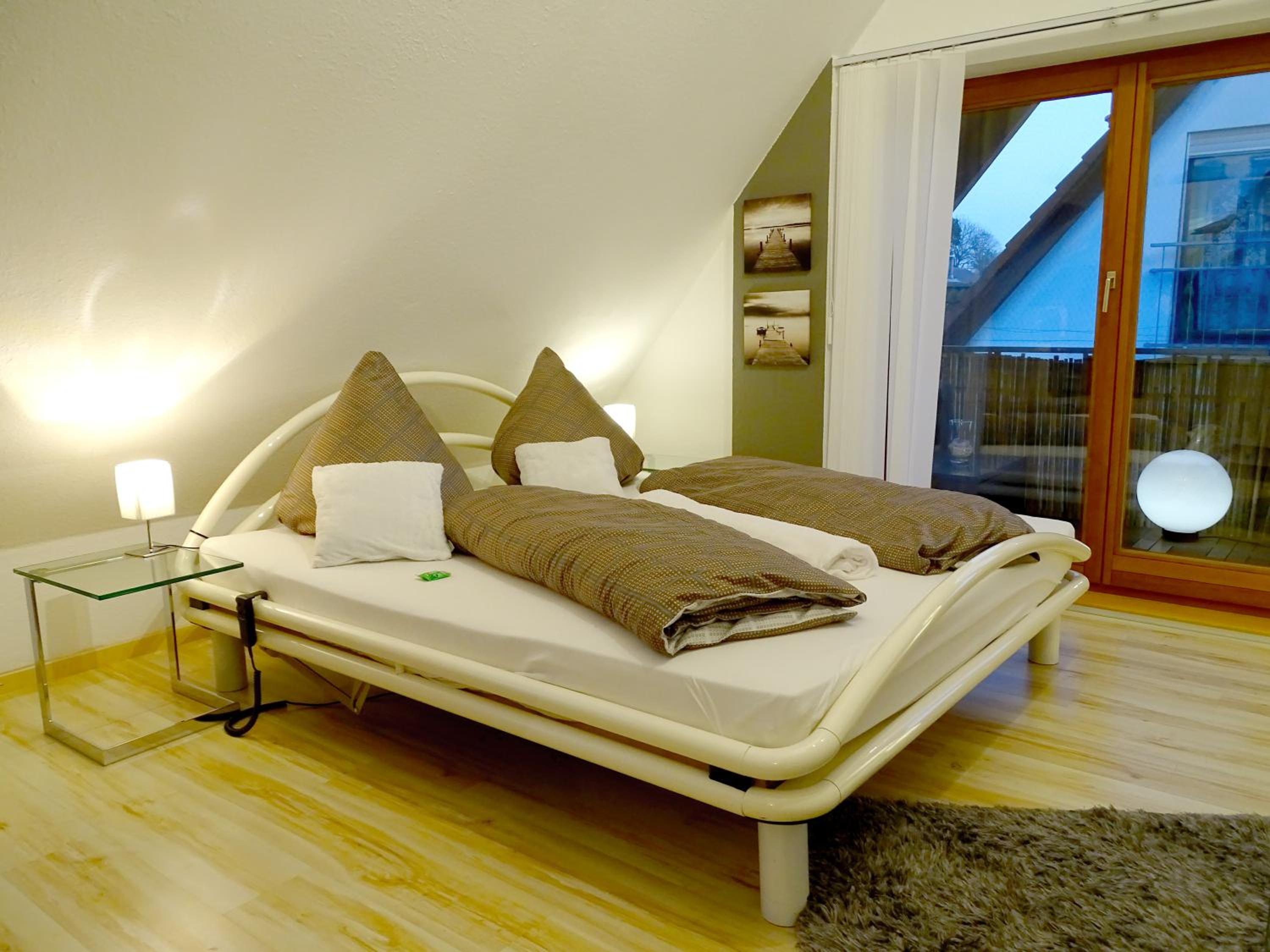 Studio Apartment - Photo 33