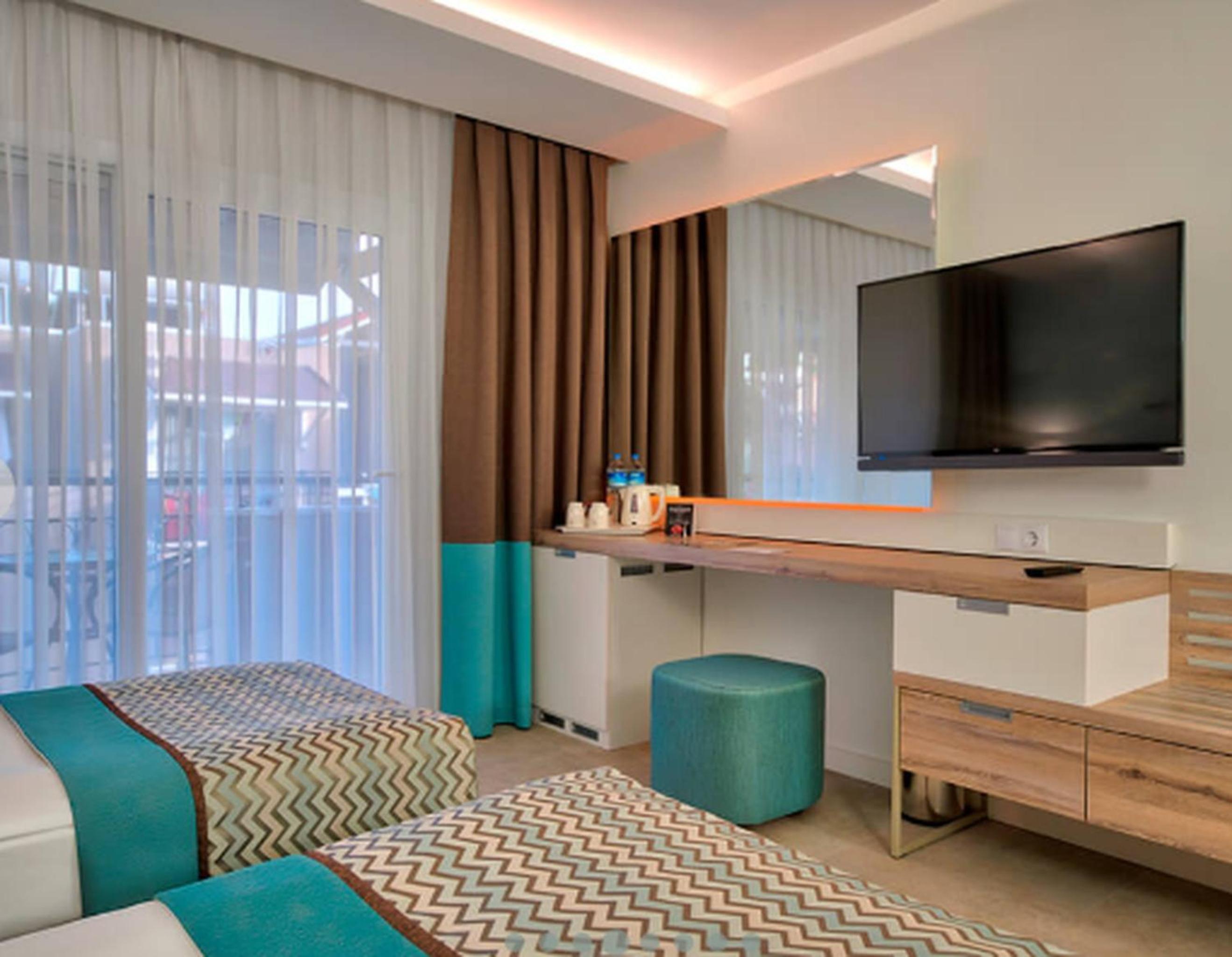 Standard Double Room - Photo 6