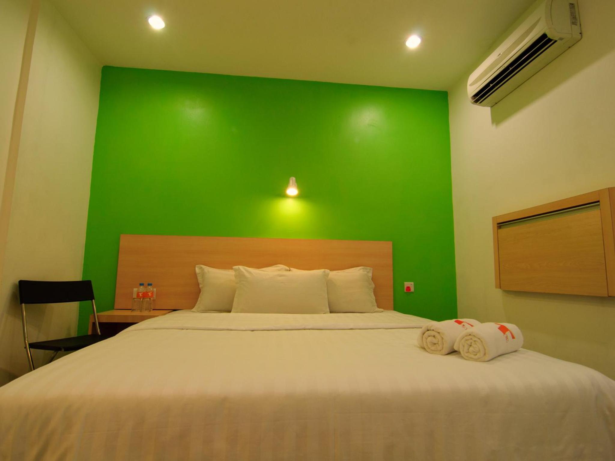 Standard Double or Twin Room photo 1