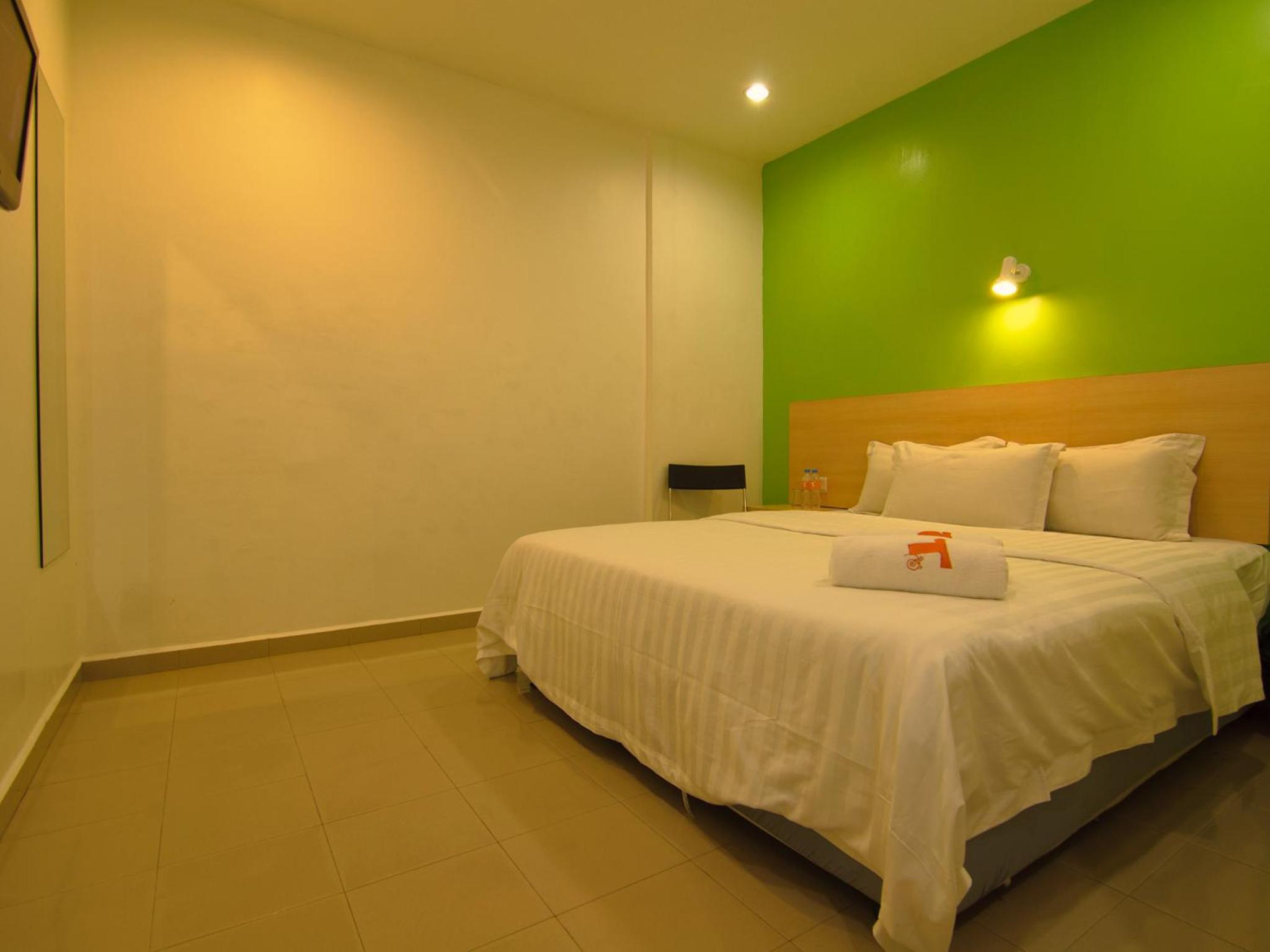 Standard Double or Twin Room photo 2