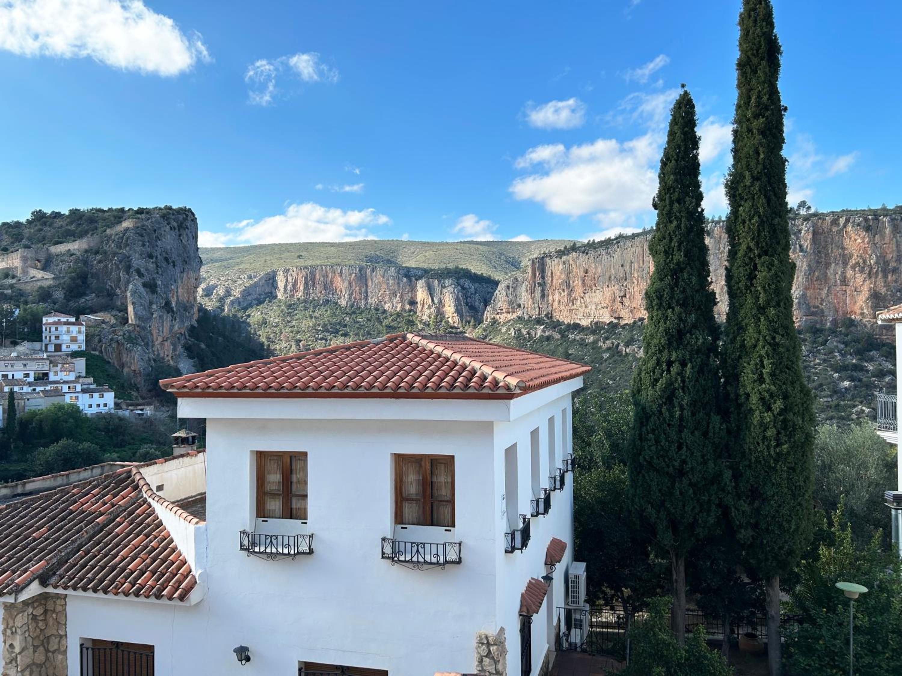Apartamento con Balcón