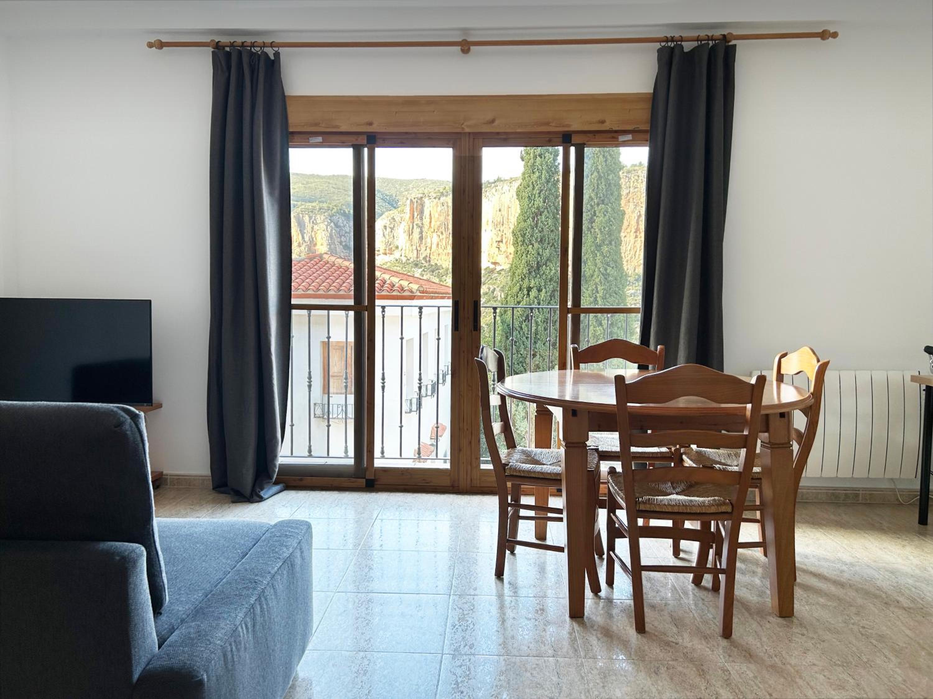Apartment with Balcony photo 2