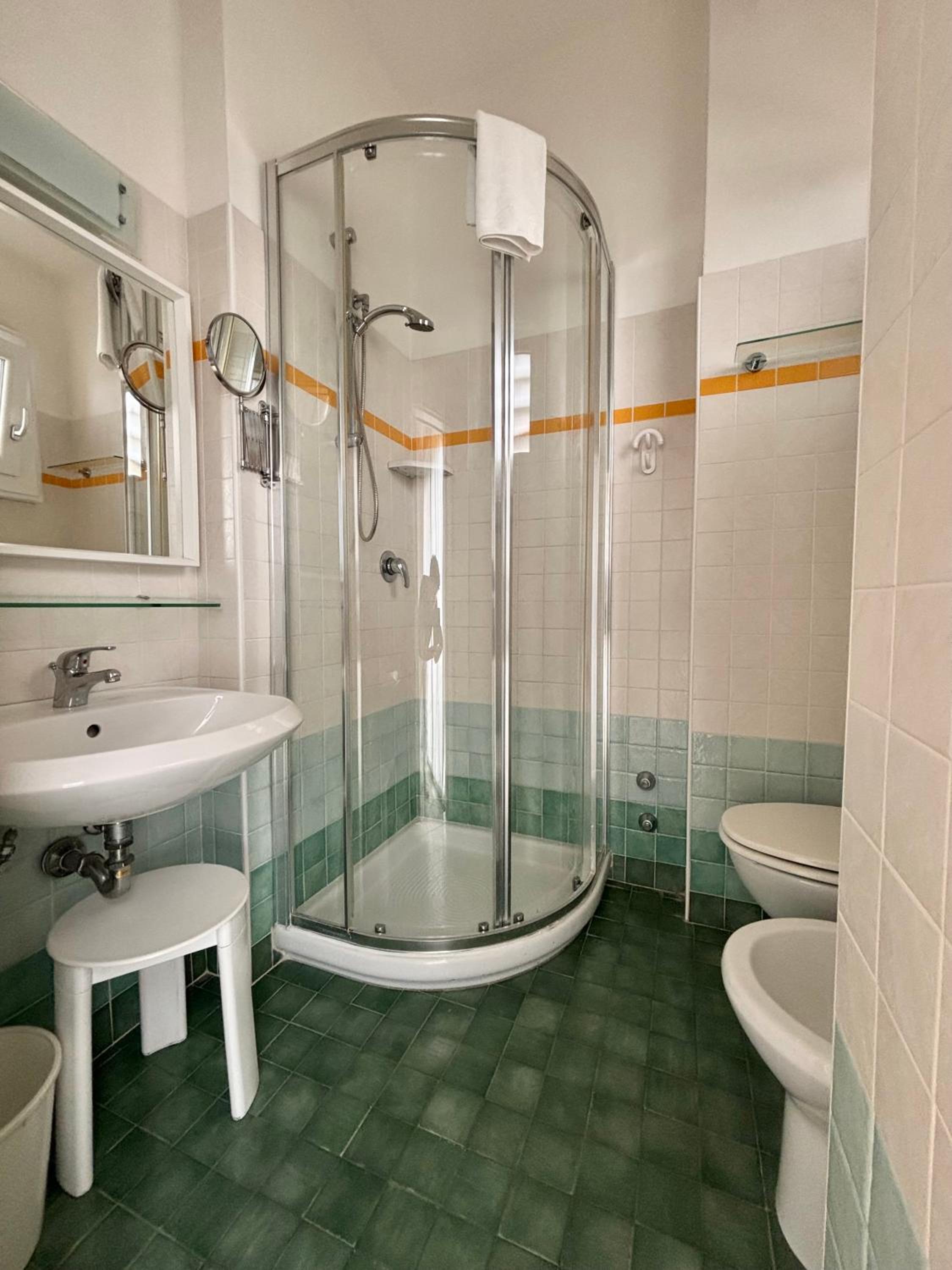 Triple Room with Balcony and Side Sea View