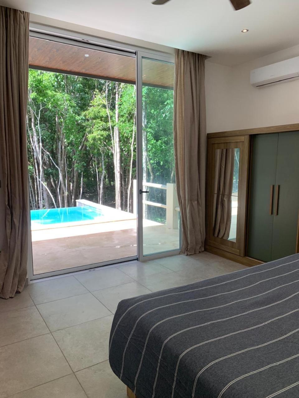 Villa with Private Pool photo 3