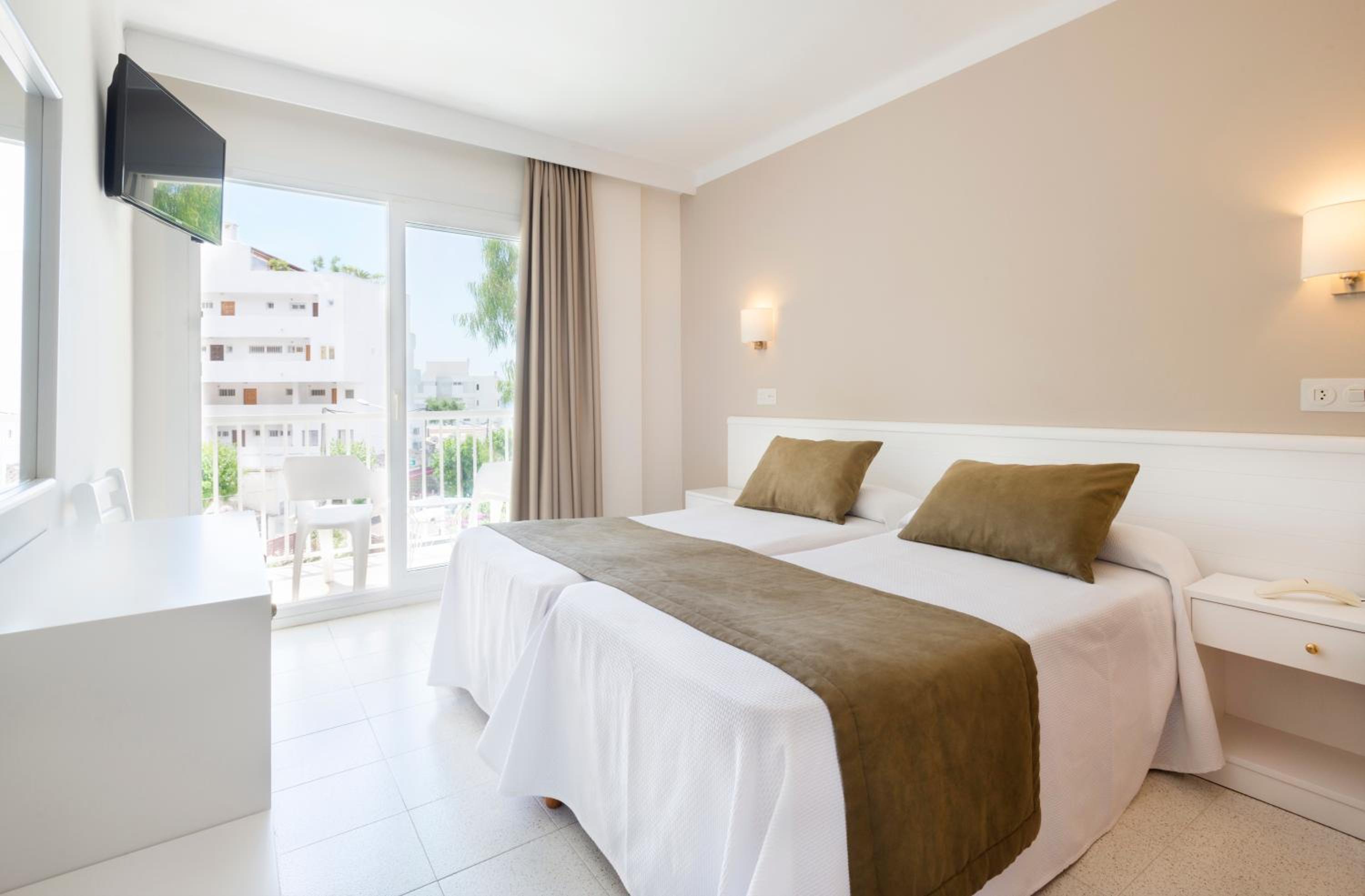 Habitación Doble o con Dos Camas