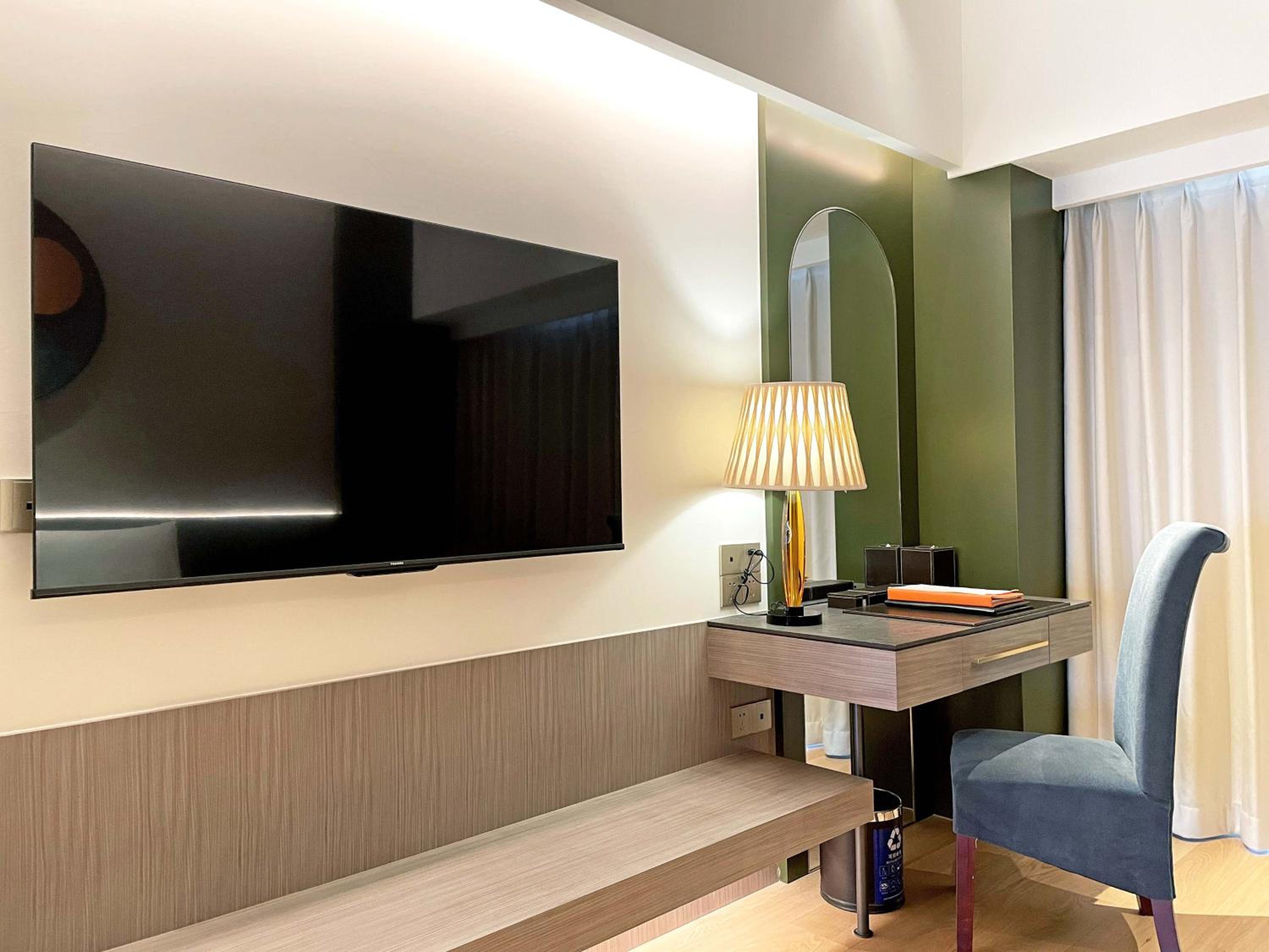 Enjoy Premier King Room