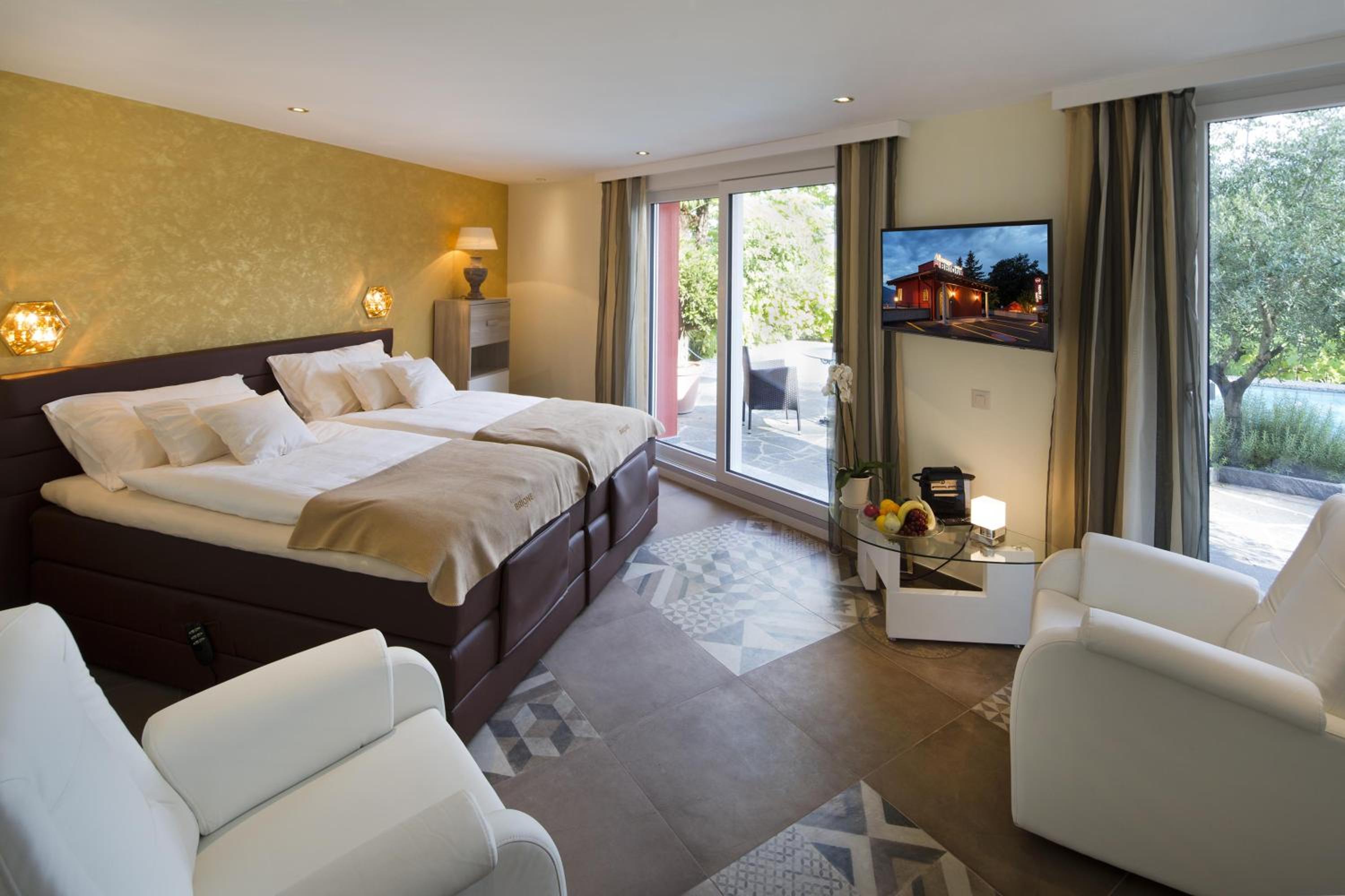 Superior Double Room with Garden View
