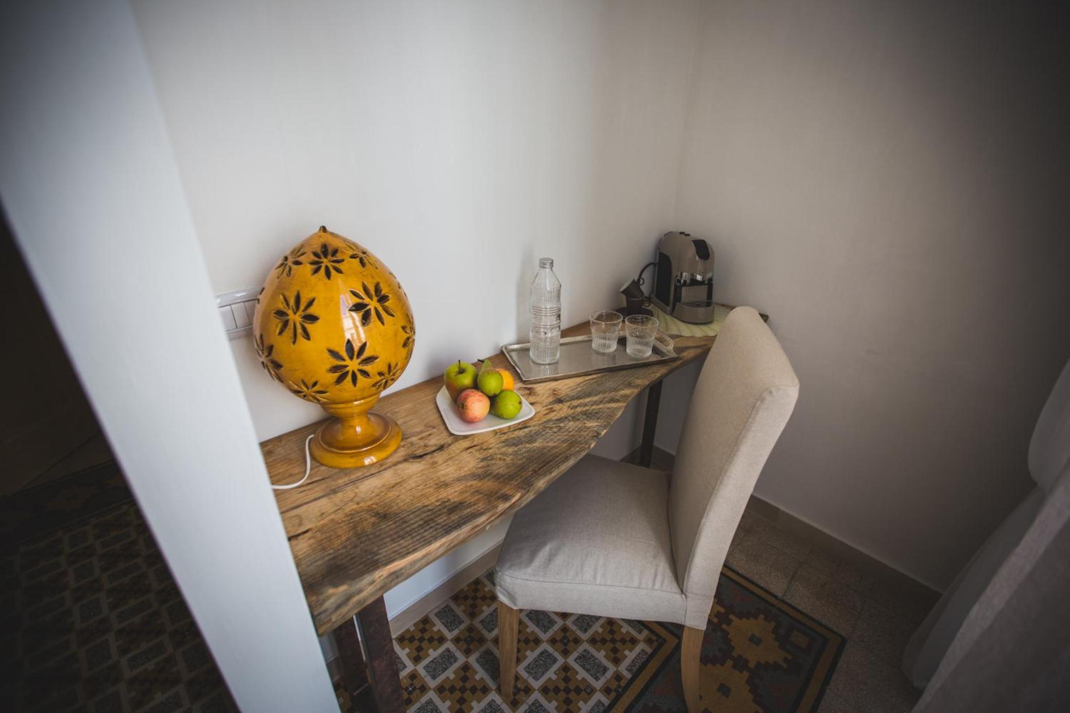 Double Room with Sea View - Photo 4