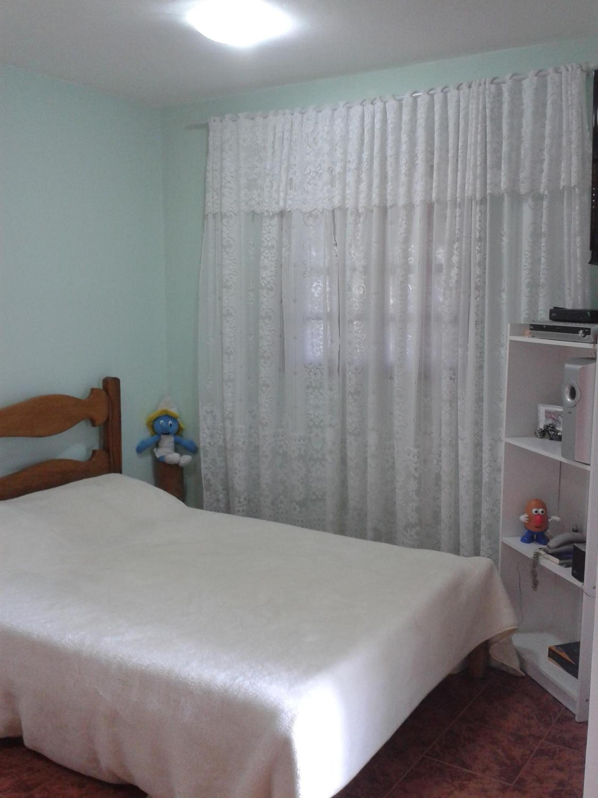 One-Bedroom Apartment - Photo 1