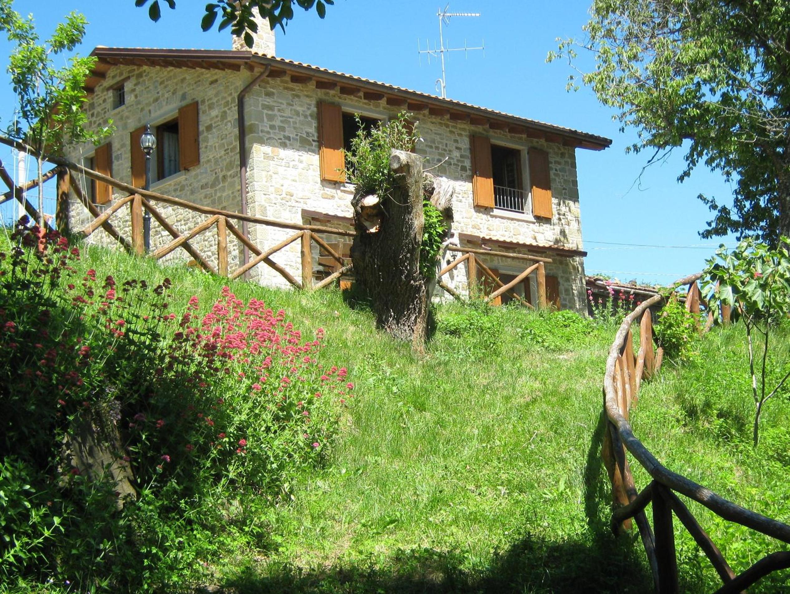 Apartment with Mountain View - Photo 19