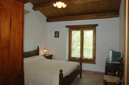 Apartment with Mountain View - Photo 23
