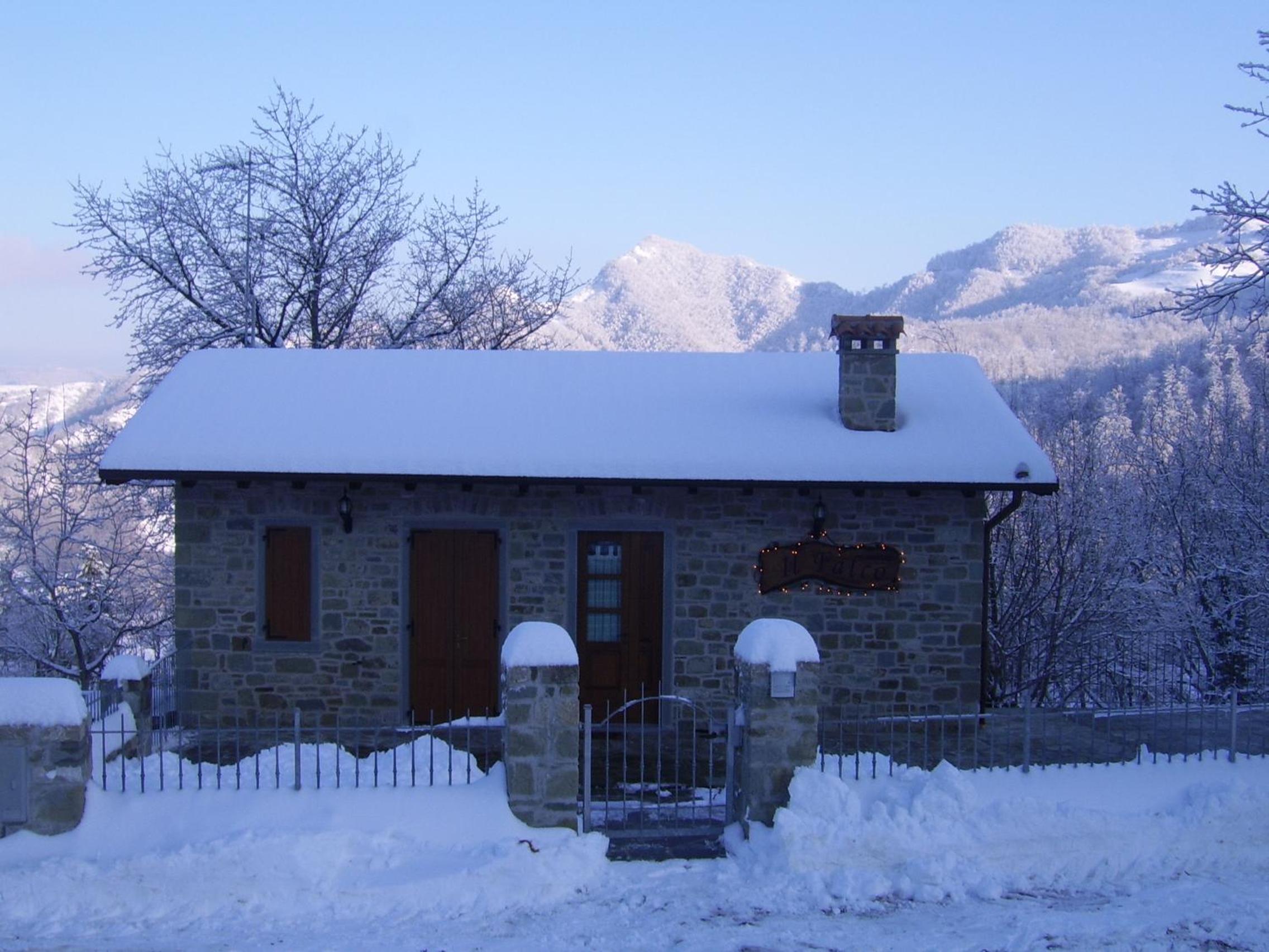 Apartment with Mountain View - Photo 5