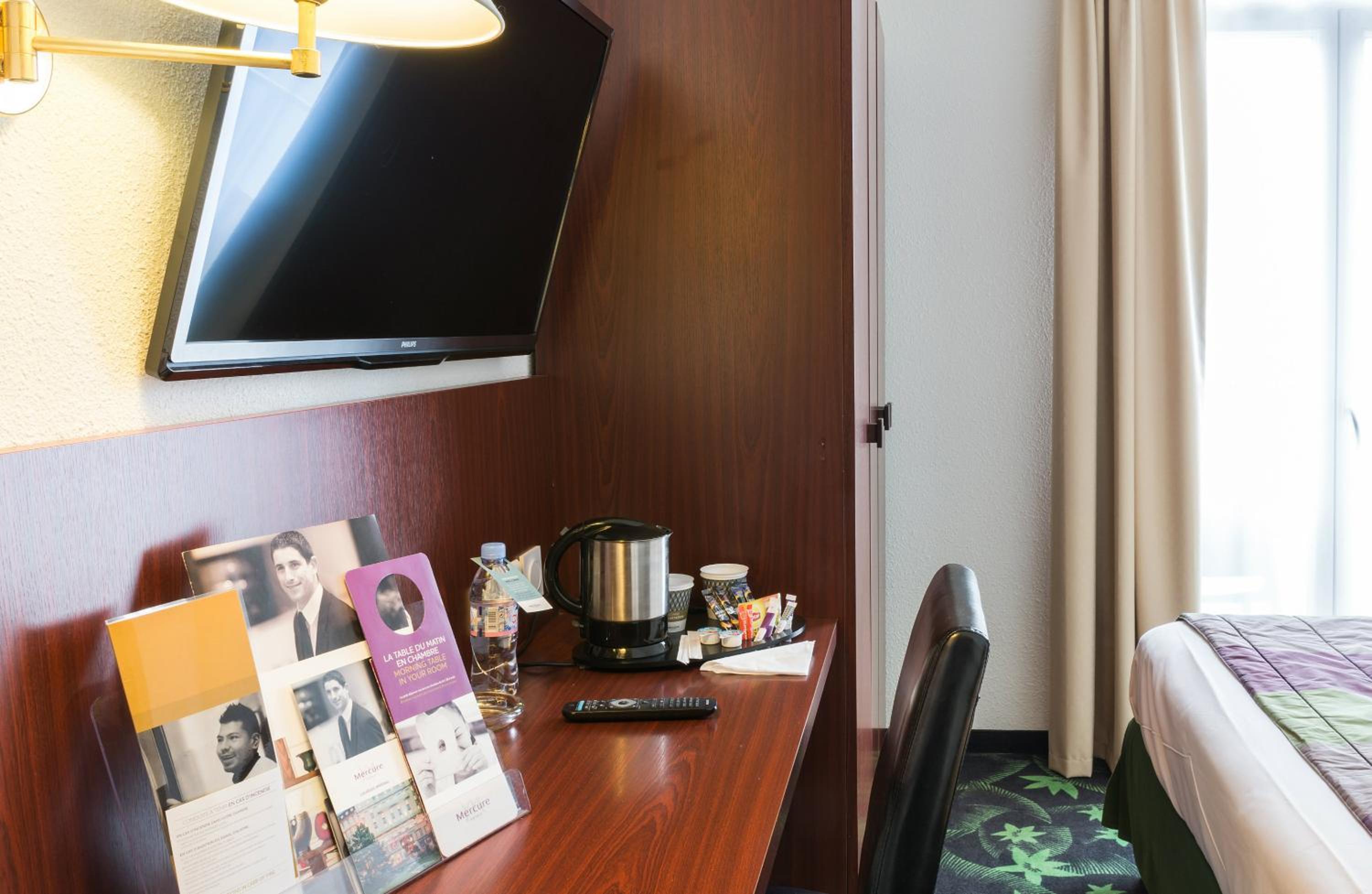 Standard Twin Room - Photo 2