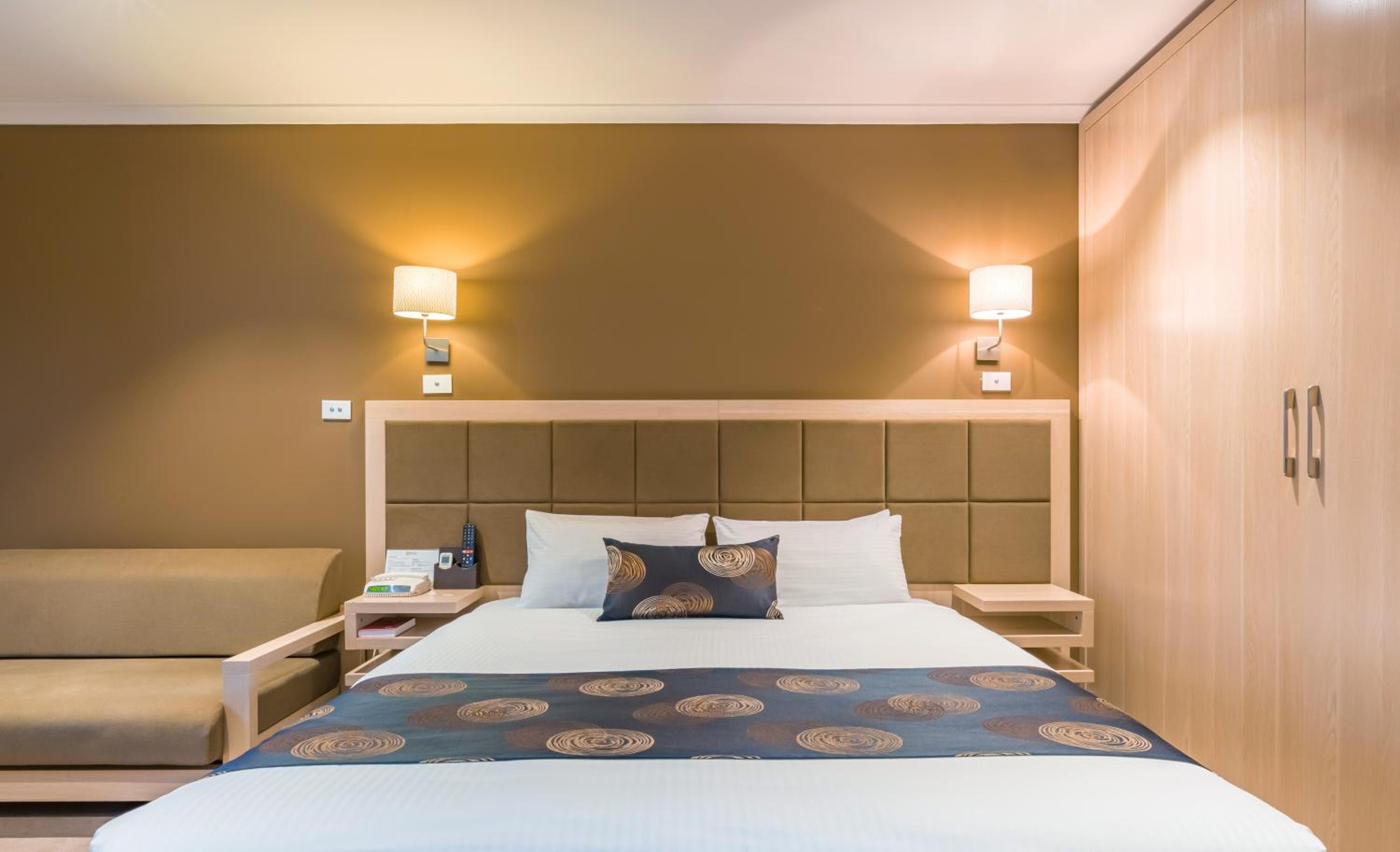 Premium Queen Room - Photo 5