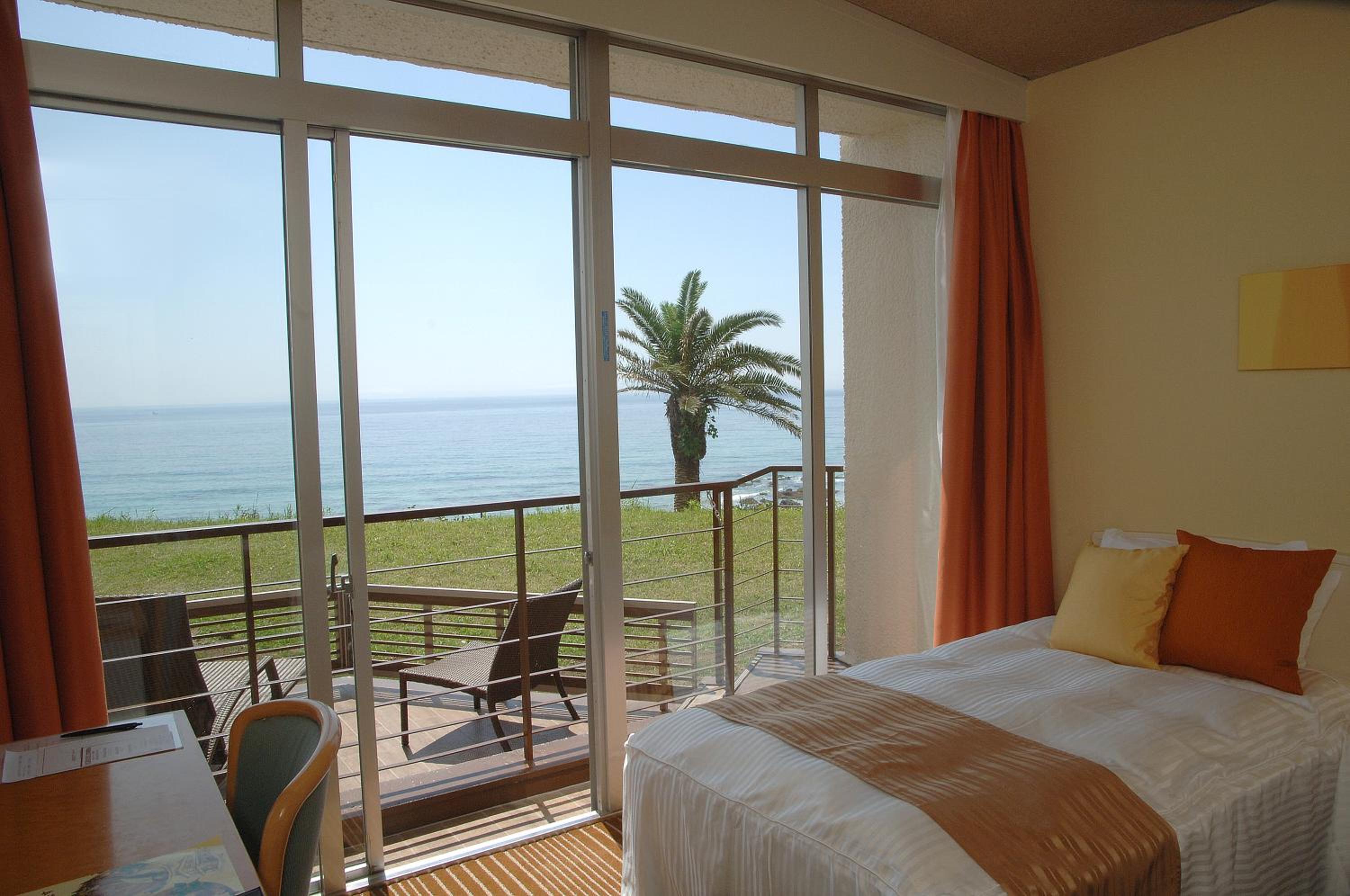Room with Tatami Area and Terrace - Photo 3