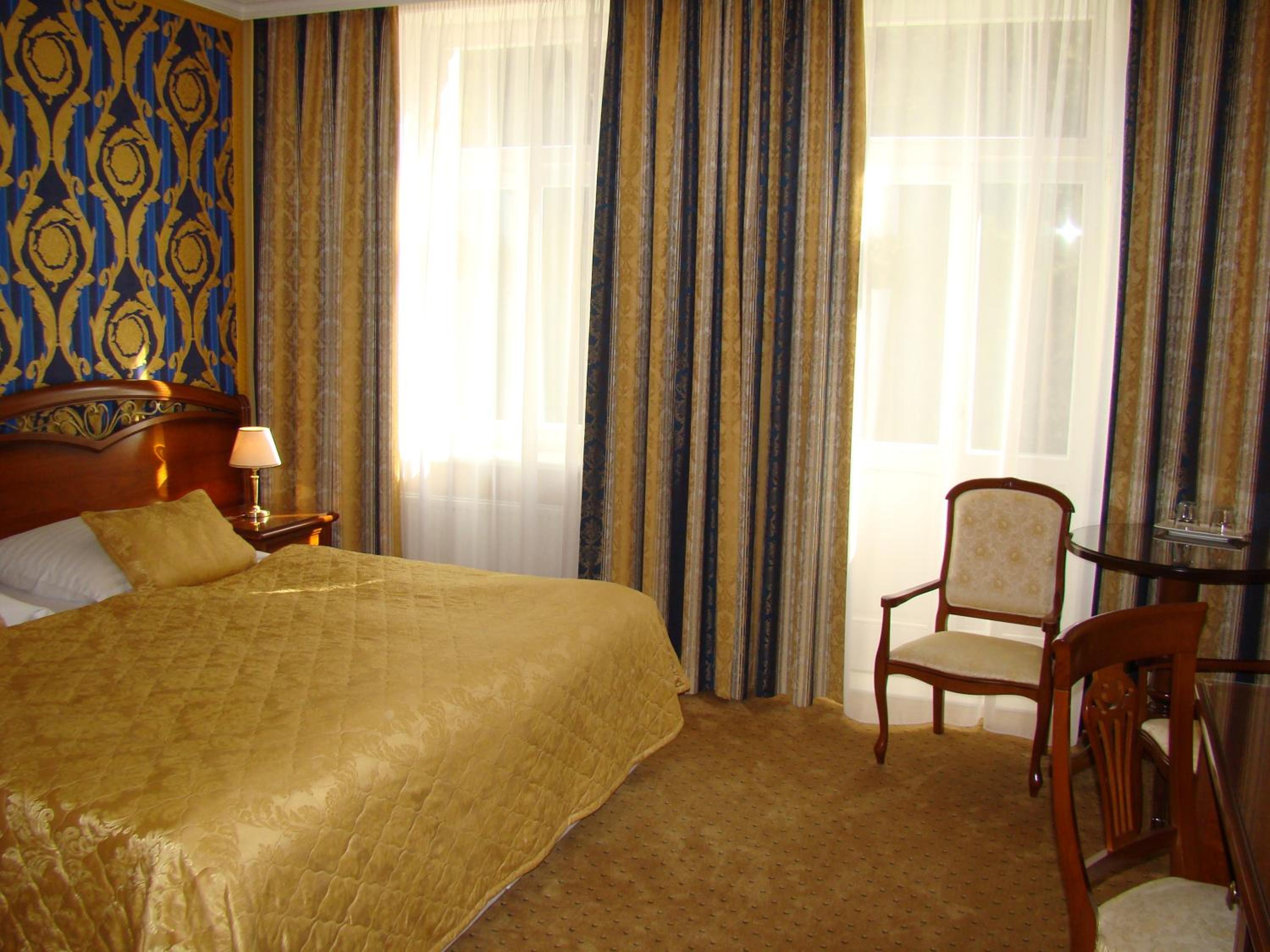 Deluxe Double Room - Photo 20