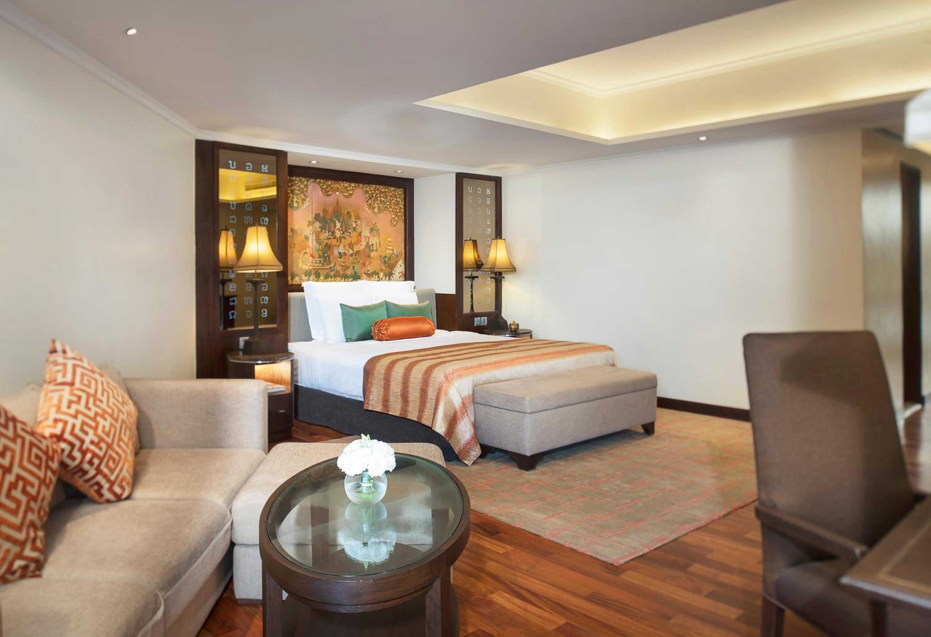 Junior River View Suite