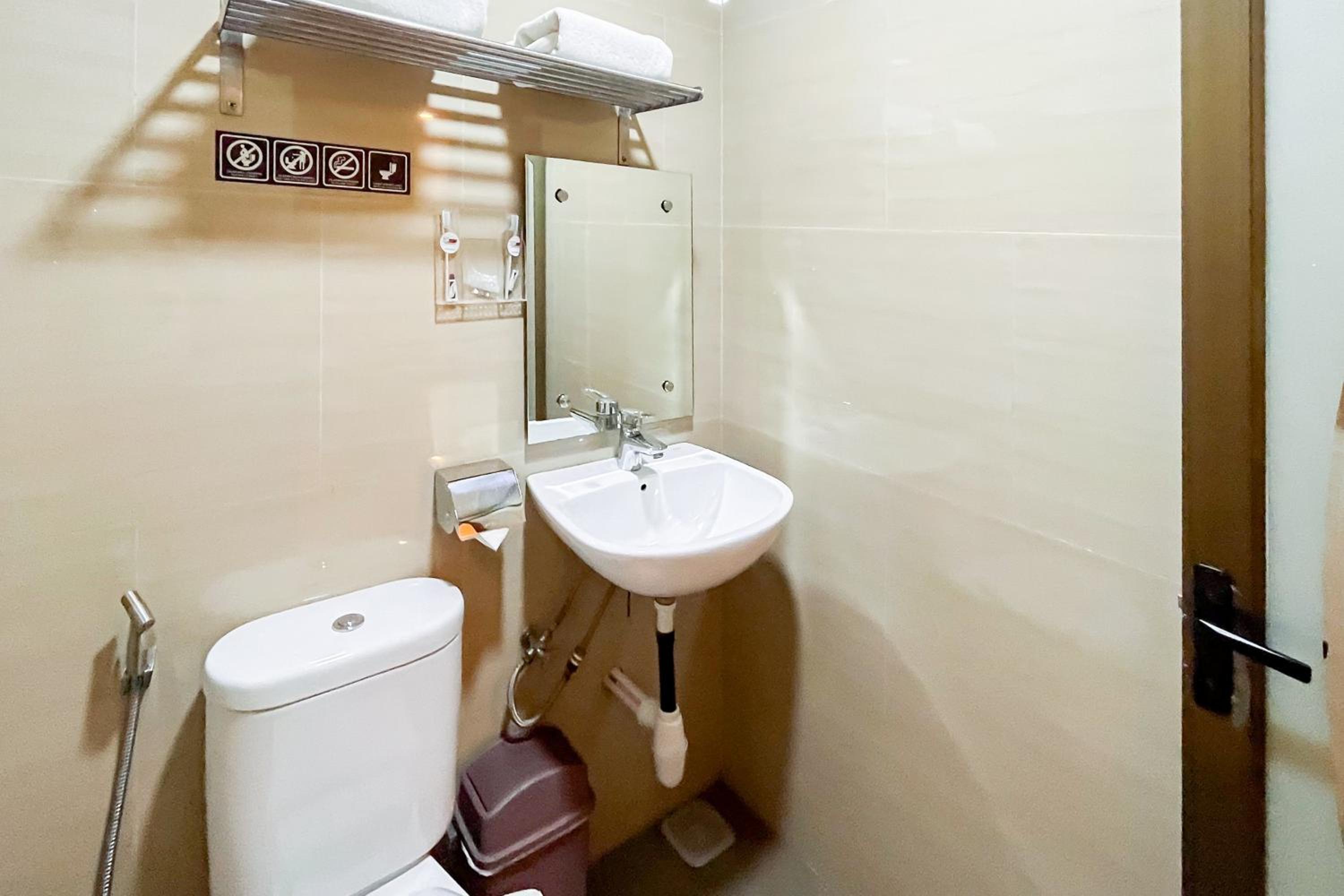 Deluxe Double Room photo 2
